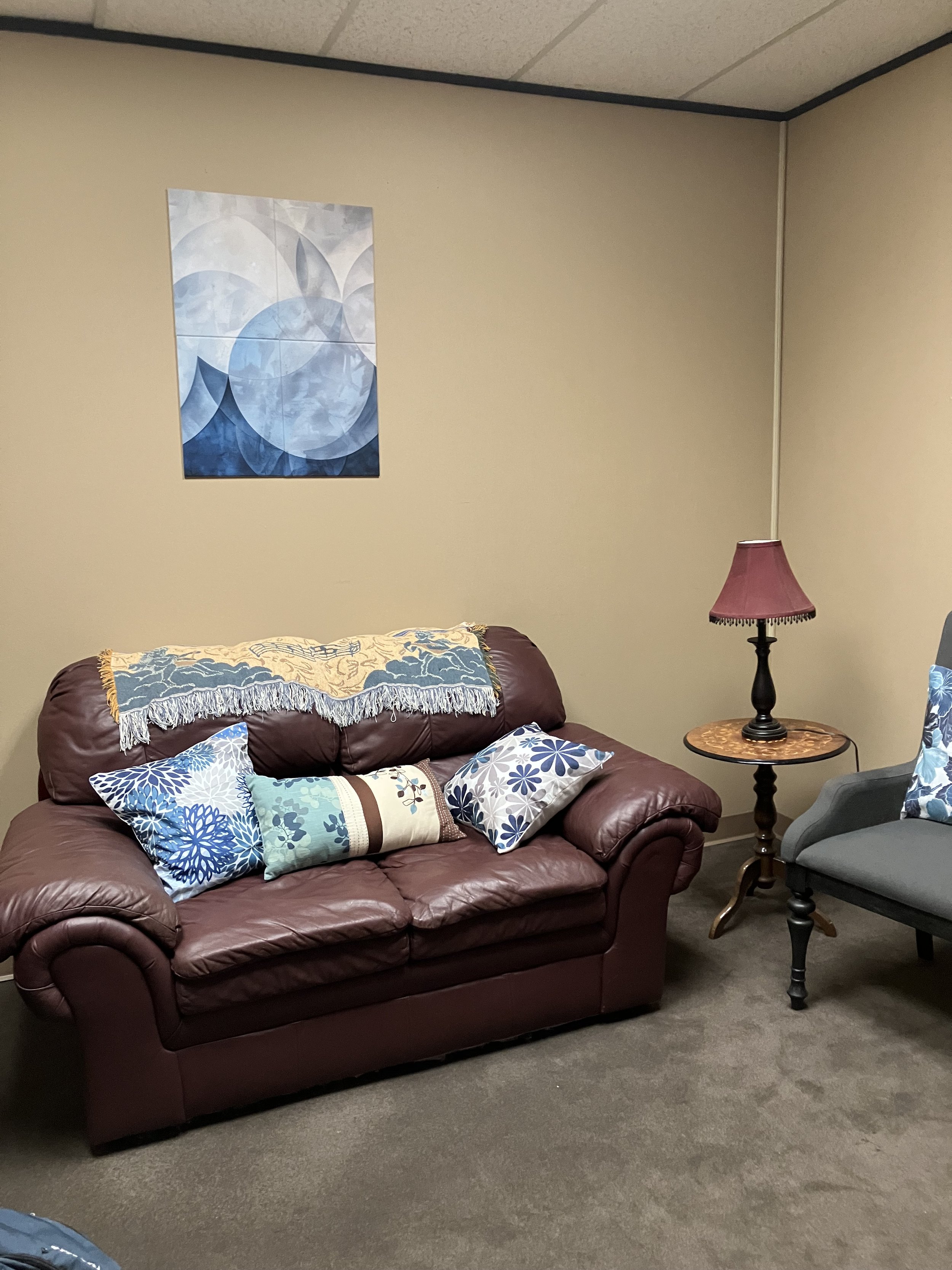 Welcoming private counseling office in Little Rock offering somatic and holistic therapy.