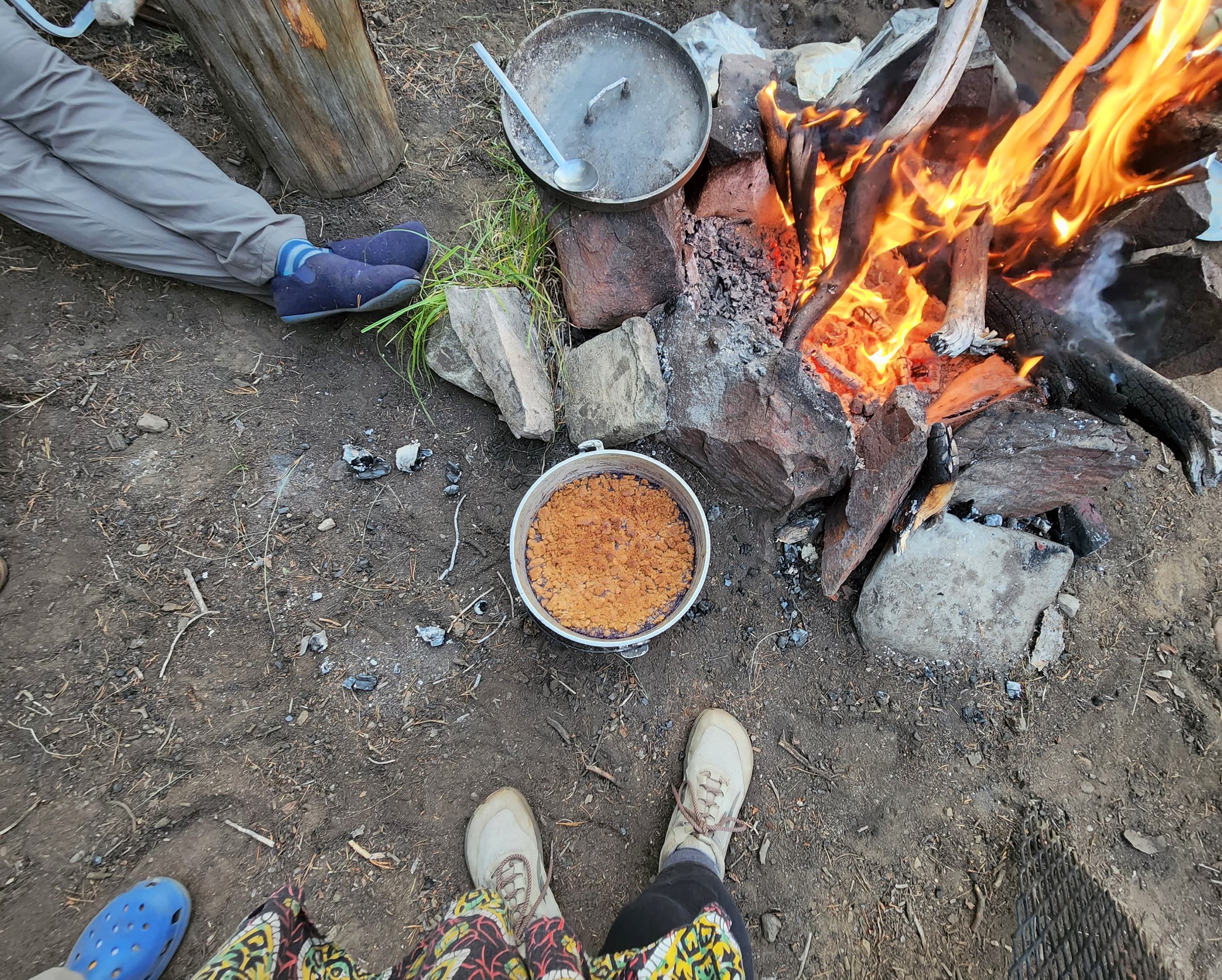 dutch oven campfire .jpg