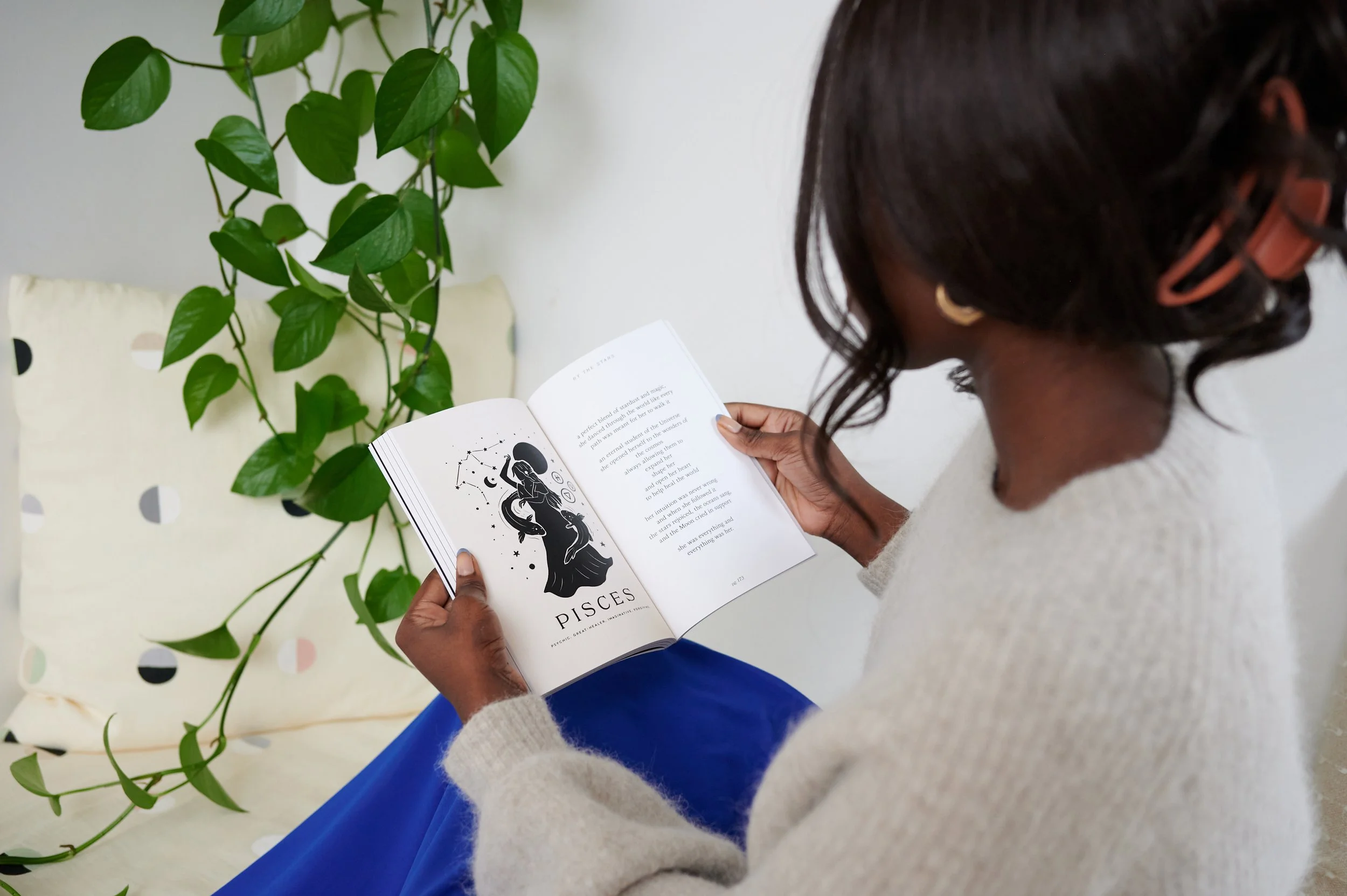 pisces_new_2023 SpiritDaughter191534GIF (1).jpg