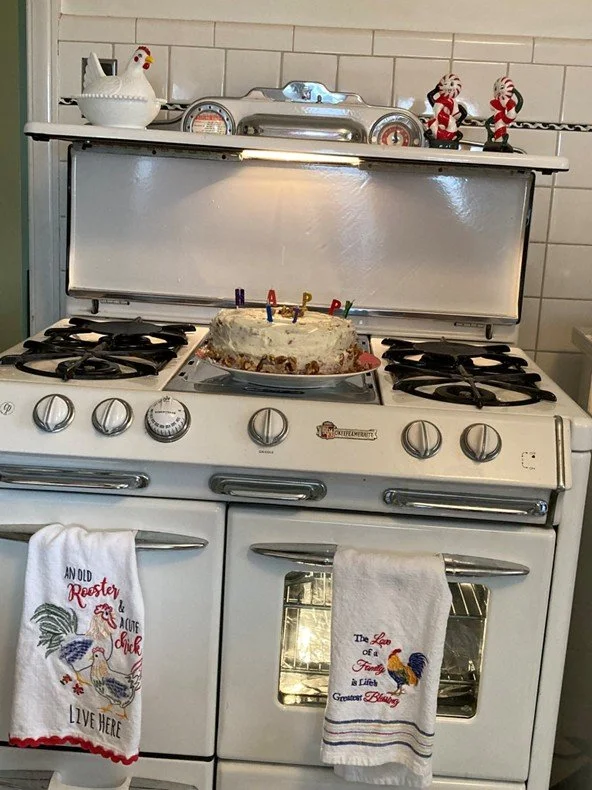 Vintage Stoves Never Go Out of Style