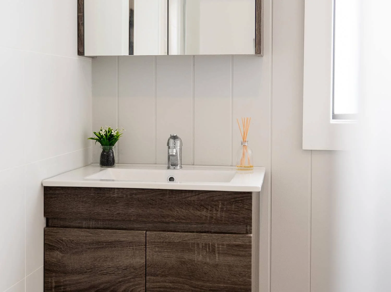 blacktown-granny-flat-bathroom-floating-vanity.jpg