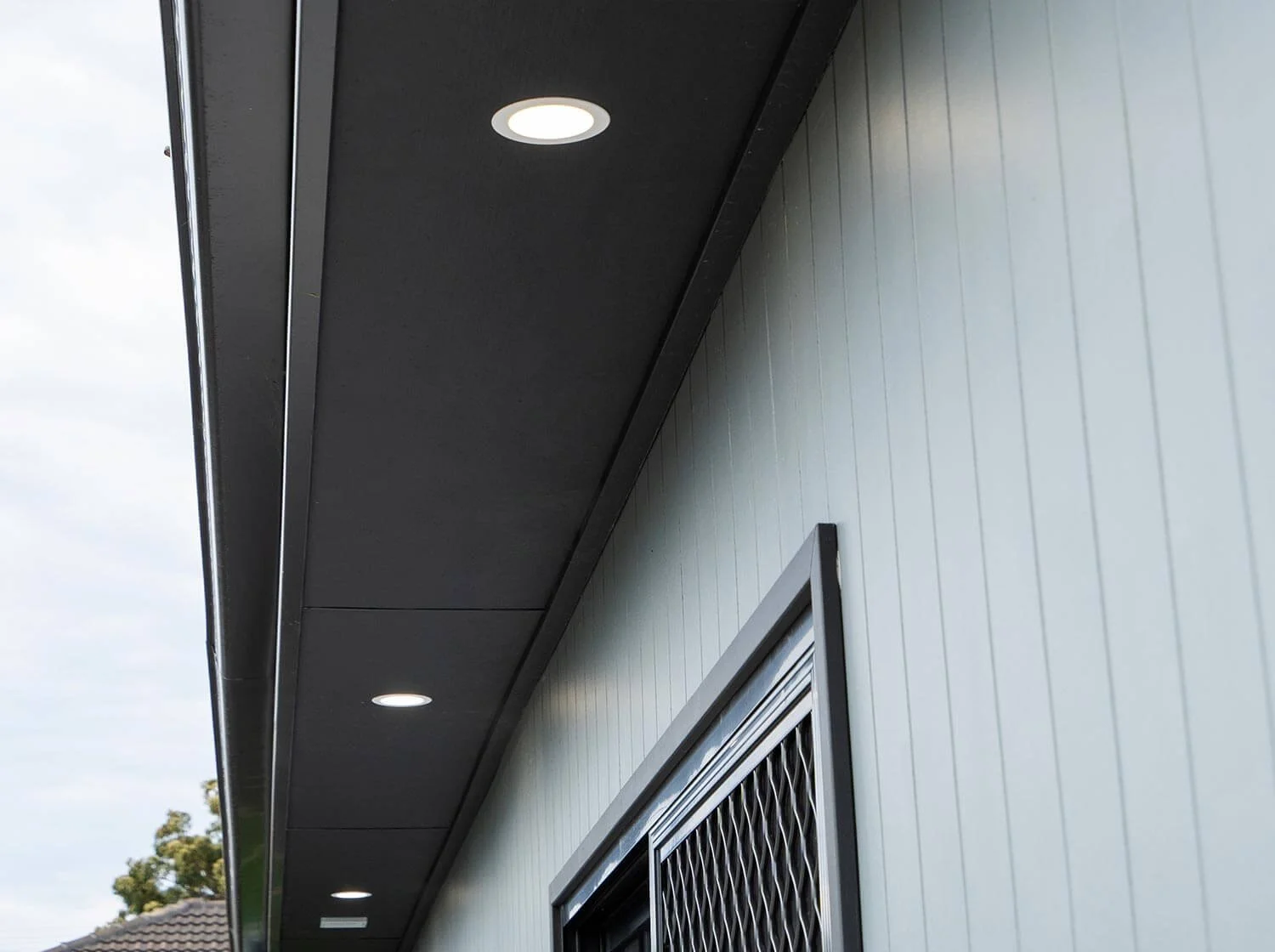 blacktown-granny-flat-exterior-lighting.jpg
