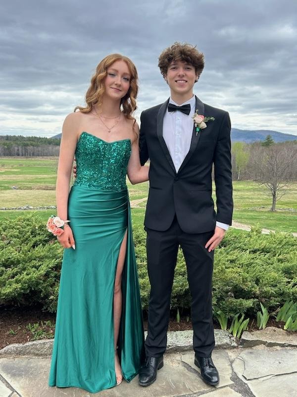 Prom couple with matching custom corsage and boutonniere