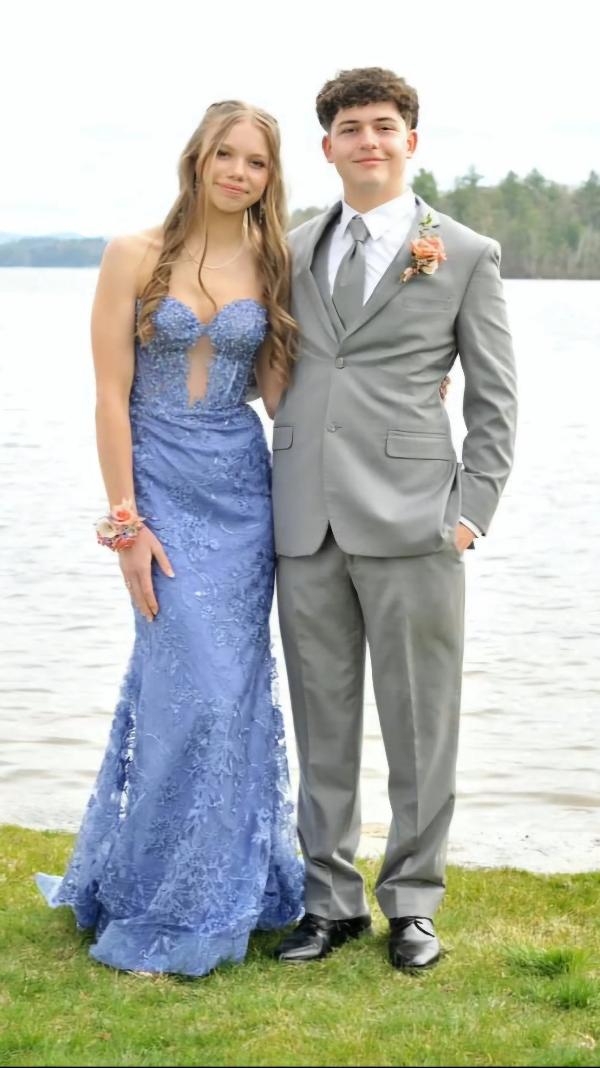 Prom couple with matching custom corsage and boutonniere