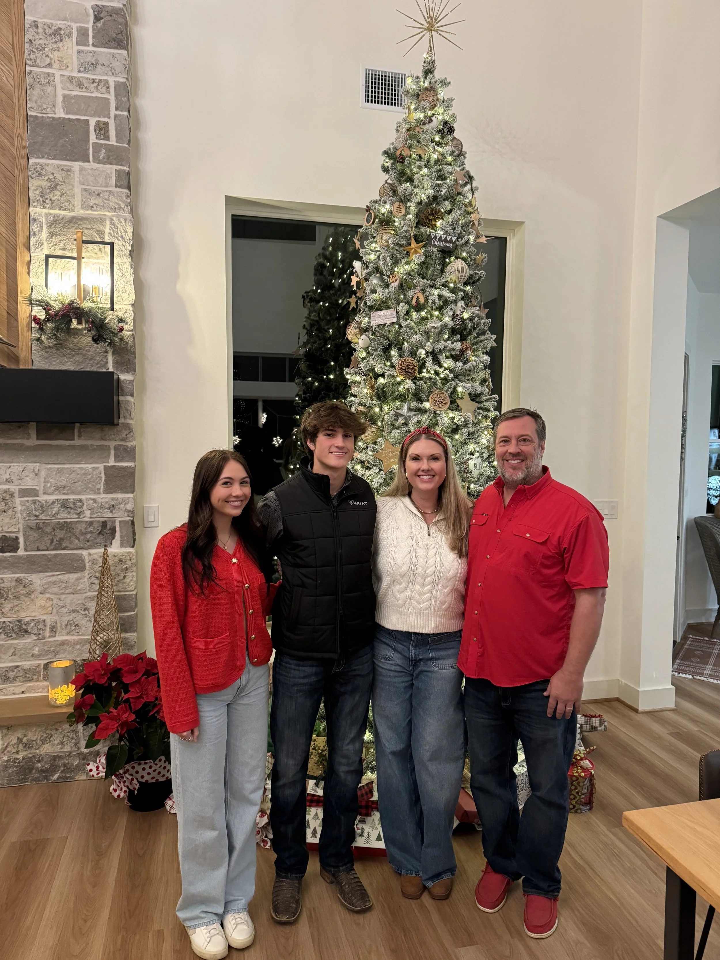 Hollie McGee- Hygienist at Portales Dental