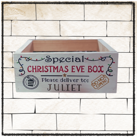 Christmas Eve Box
Paint base & Stencil design
12"x10"x4.5" - $40
