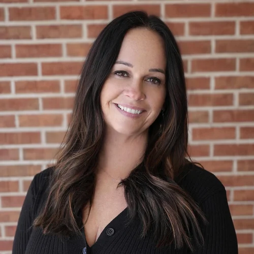 Jaimie Fellows-Garno, Associate Broker at City2Shore Real Estate Northern Michigan, Manton MI