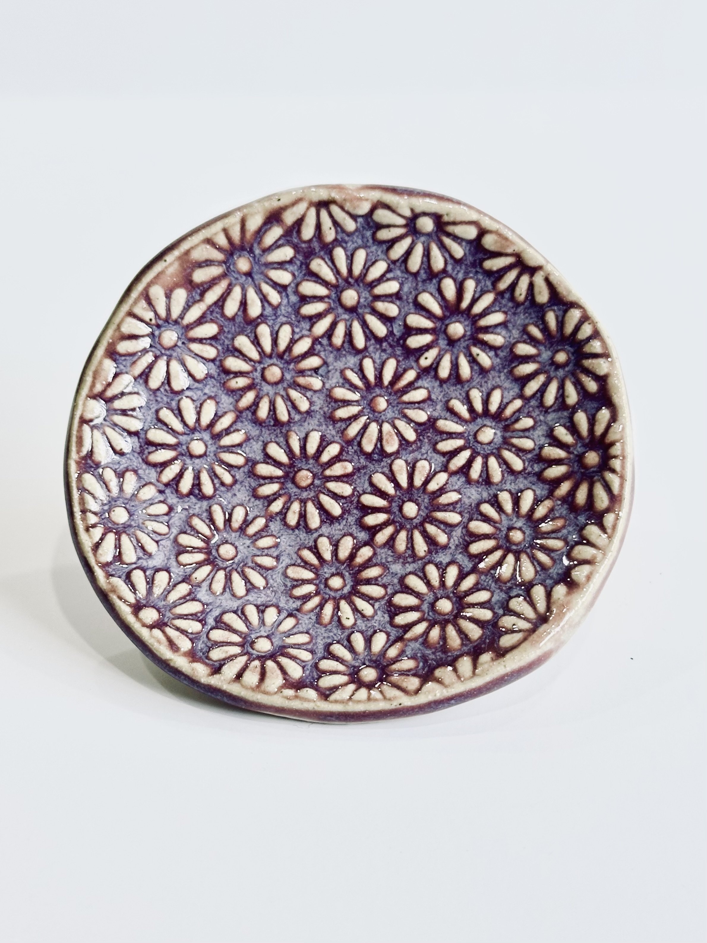 Flower Ring Dish in Plum
