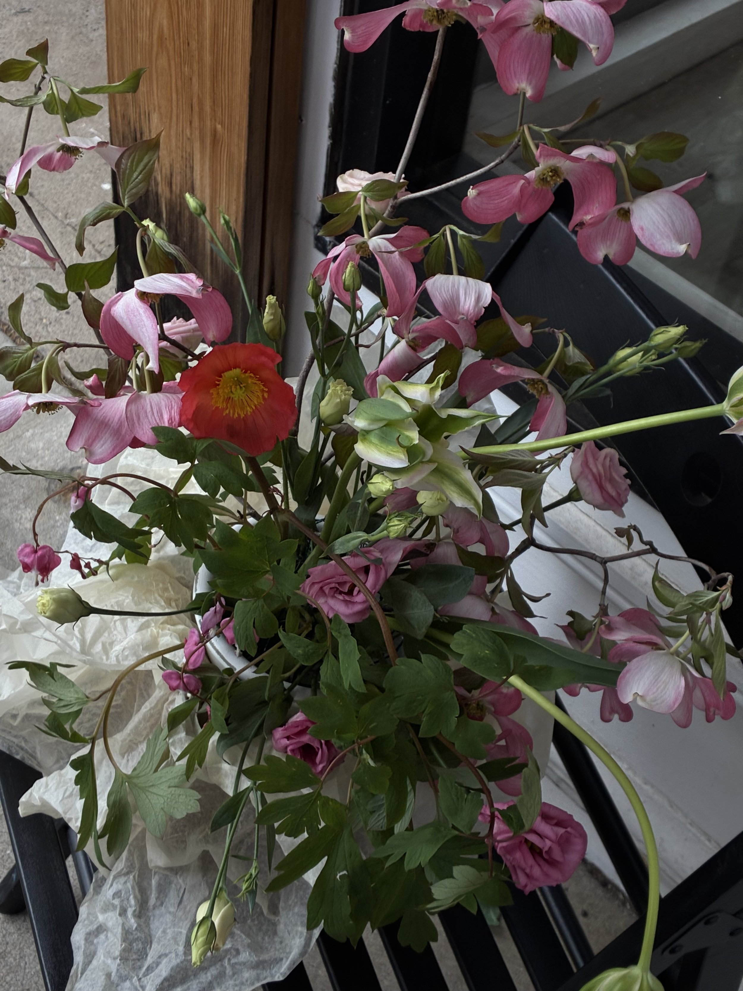 floral arrangement (gift)