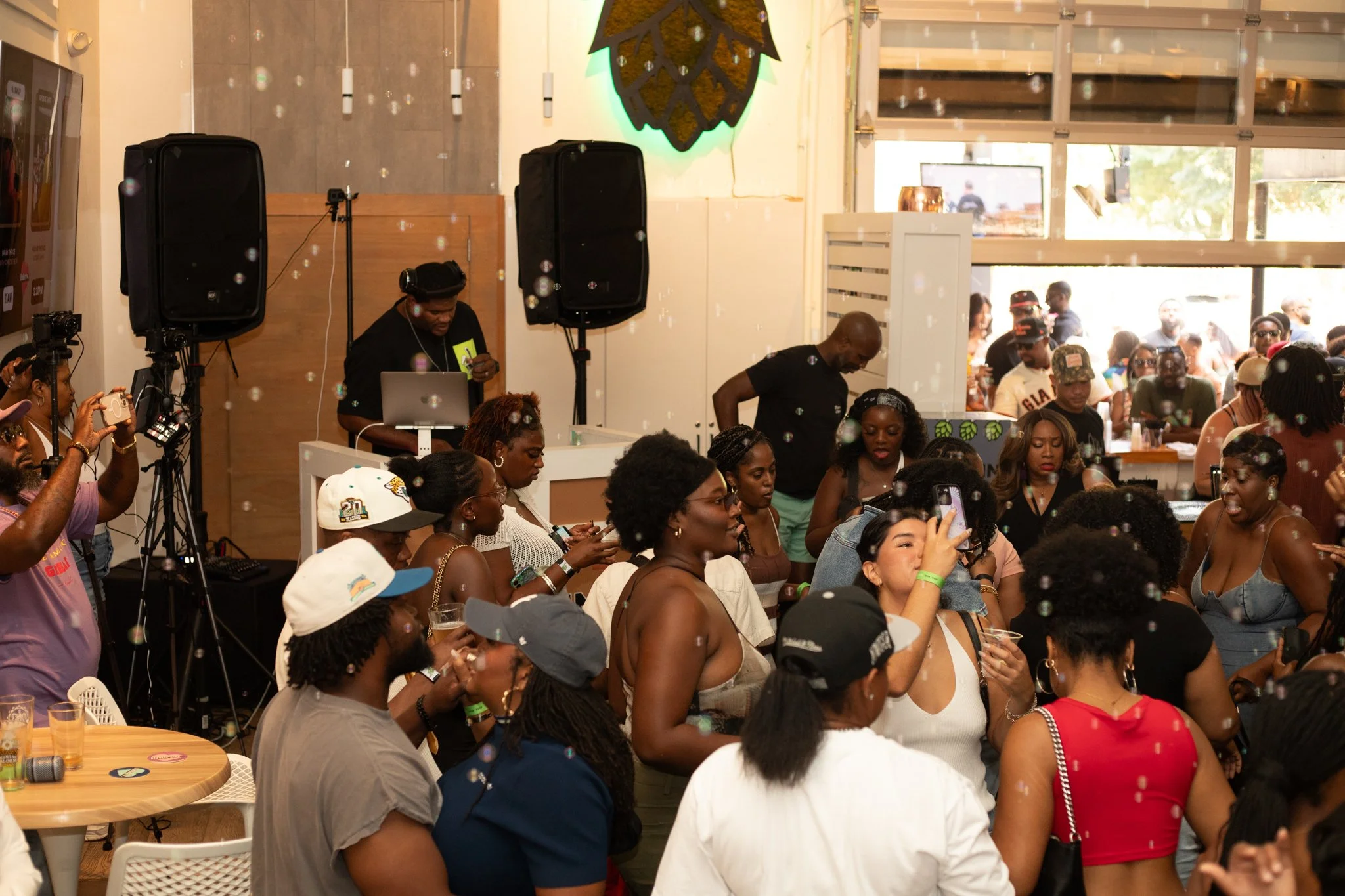 9-20-25 RnBrew Charlotte-NC-Hoppin-111.jpg