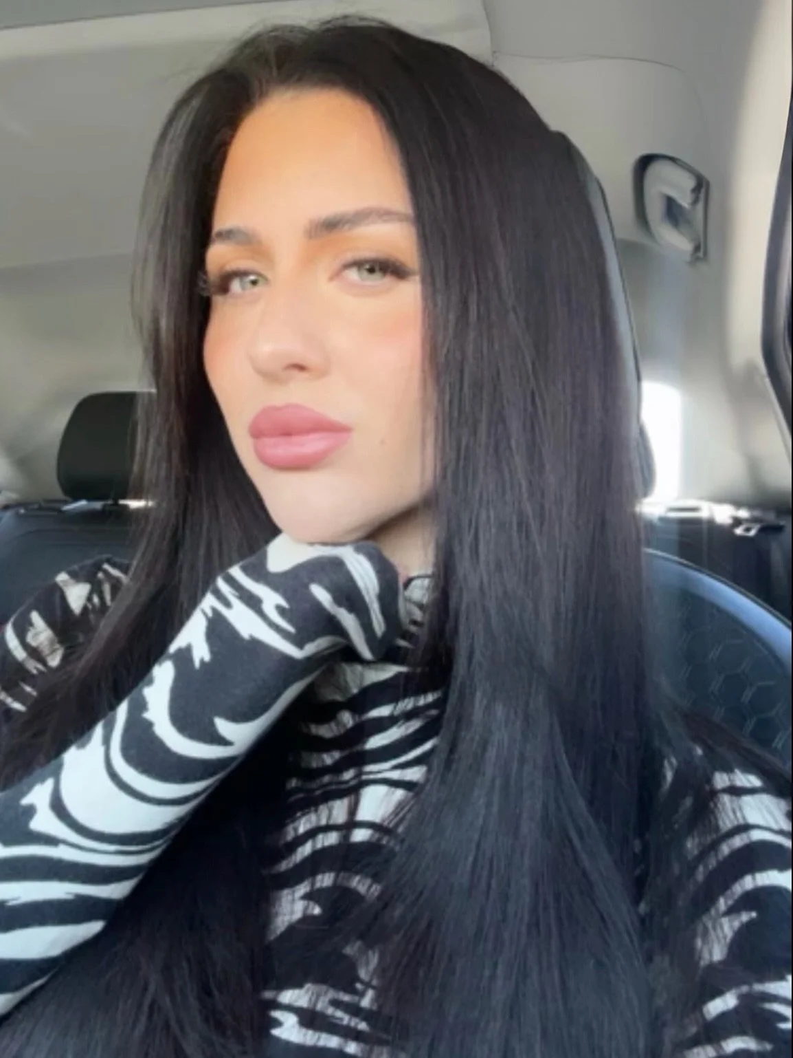 Meet The Woman Behind The Work 🥹🫶🦋 
My name&rsquo;s Ashleigh 

From here, I&rsquo;ll be personally guiding all interactions within this space. This supports something we take seriously that is an intentional way of connecting 

Please reach out wi