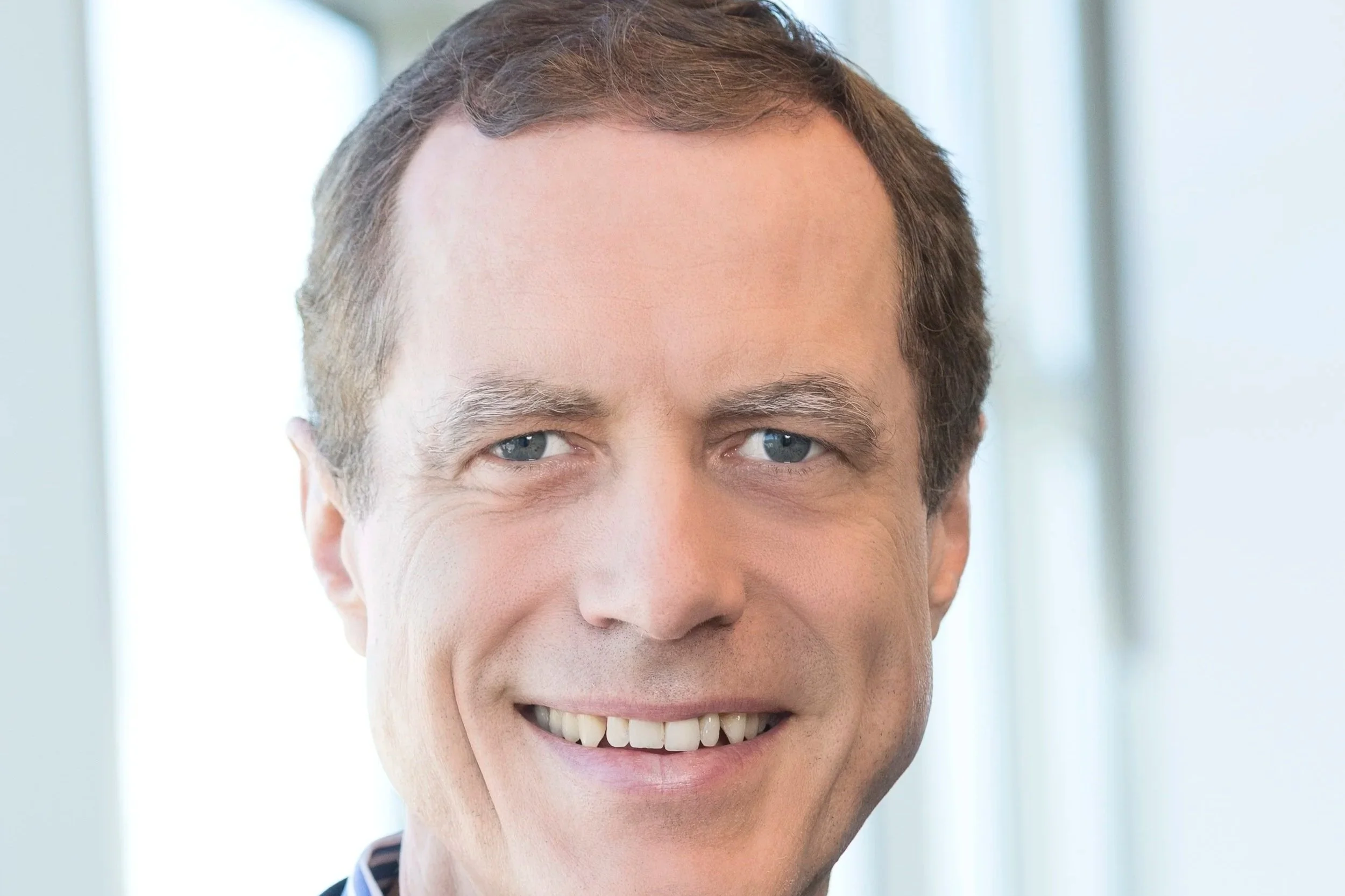 Intel Appoints Dr. Craig H. Barratt to Board of Directors