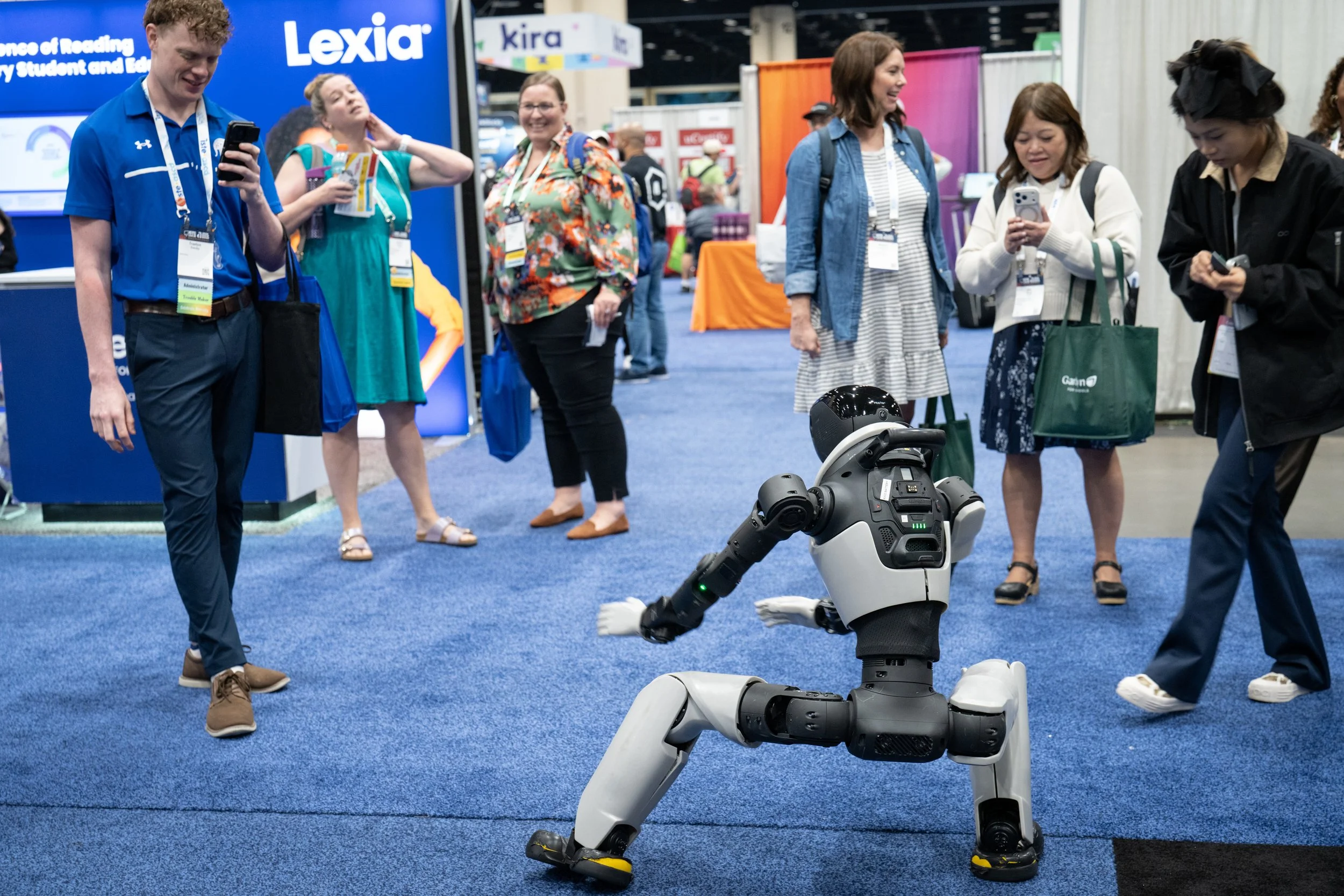 Faraday Future Showcases EAI Robotics Education Ecosystem at ISTE Live 2026