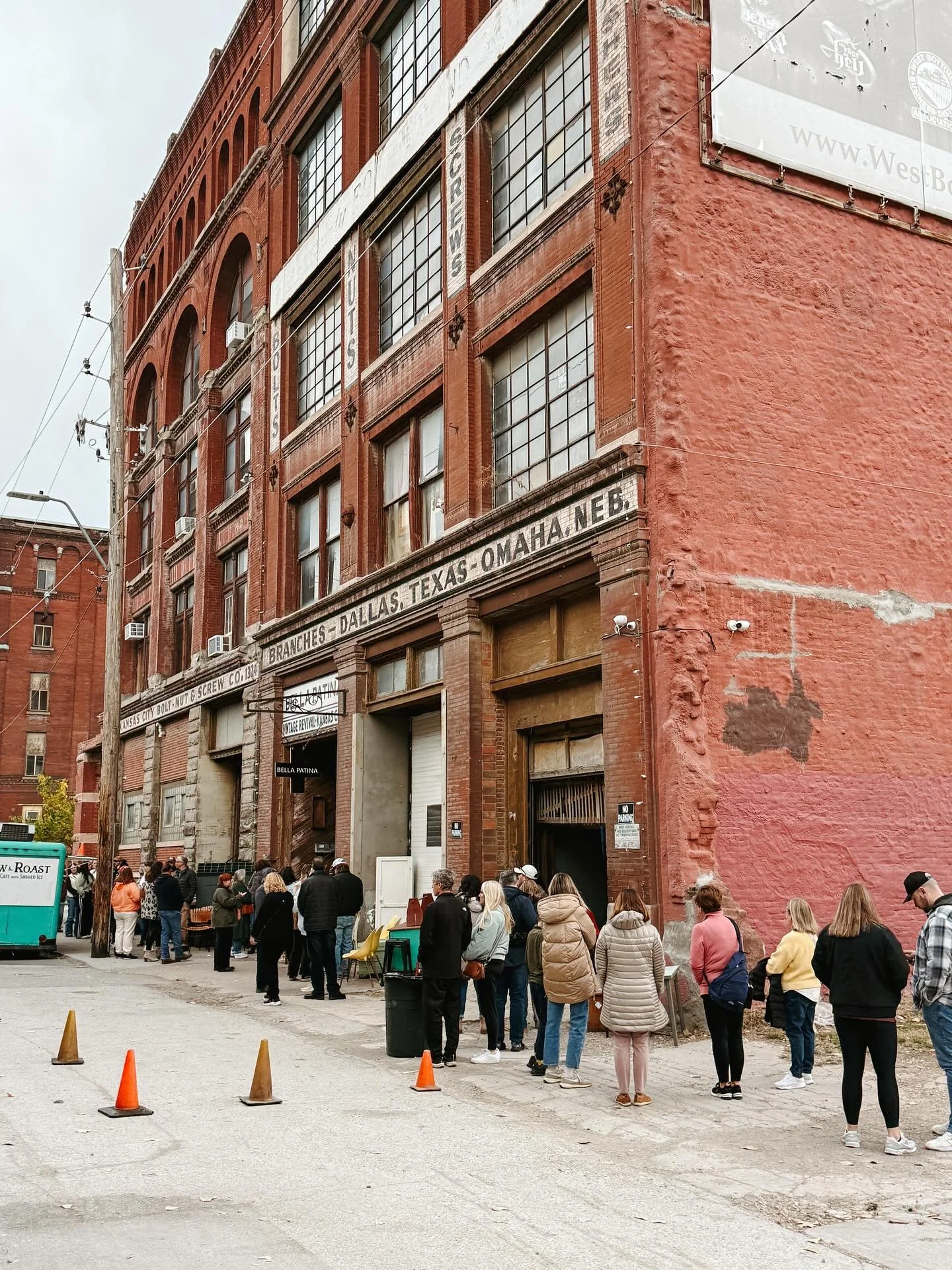 Lines went both ways today! We are open and ready for all the vintage fun with y&rsquo;all. Shop until 5 today. @painted_rooster open til 2.