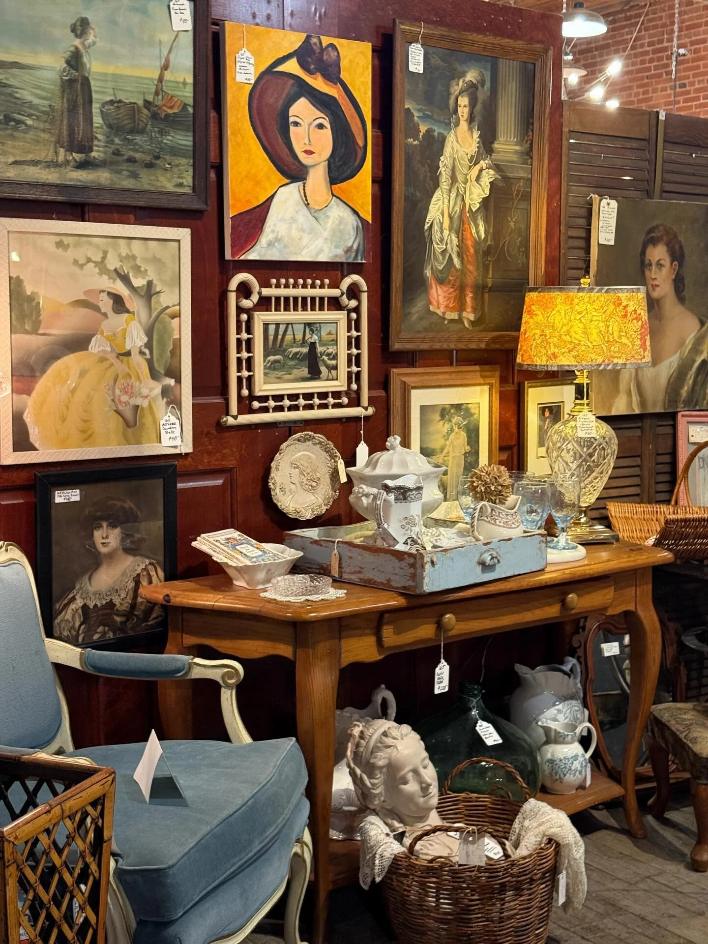 Rise and shine! It&rsquo;s summertime! Come and get some fresh vintage goods. Open Saturday 9-5 and Sunday 11-4.