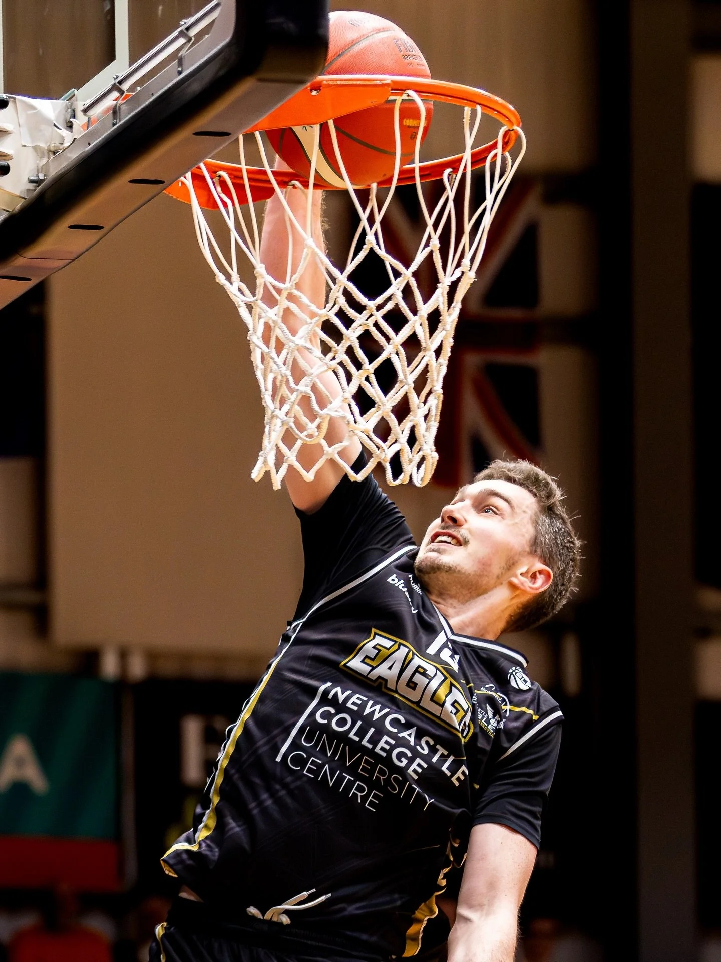 Newcastle Eagles toppled Cheshire Phoenix at home earlier this month @vertuarena 

Enjoy the highlights 📸 

#britishbasketball #sportsphotography #canonsportsphotography #weareeagles #canonr5
