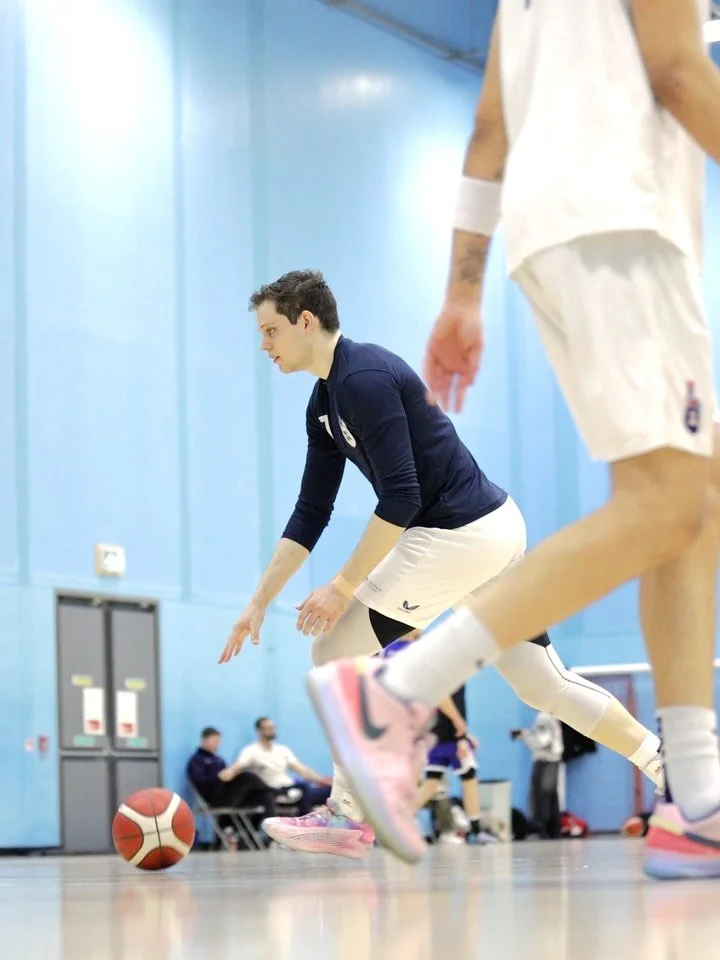 Scott's basketball rim-testing tour hits Bristol

#bcb2526 #britishbasketball