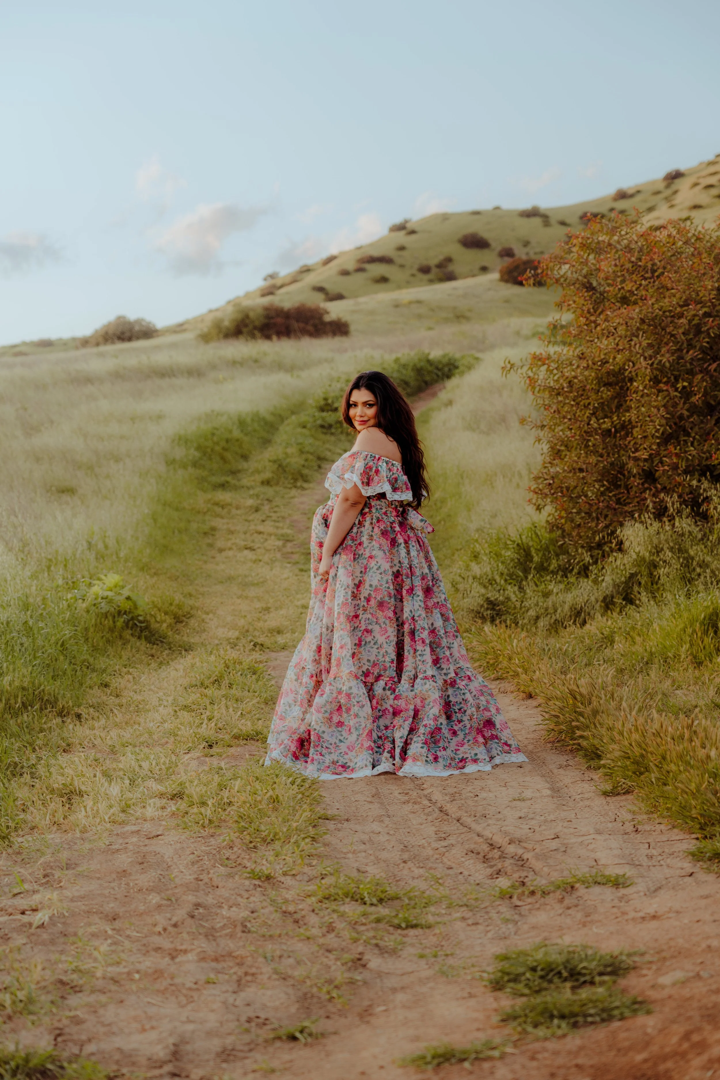 AAC_A&A Maternity_Phone Edit (4).JPG