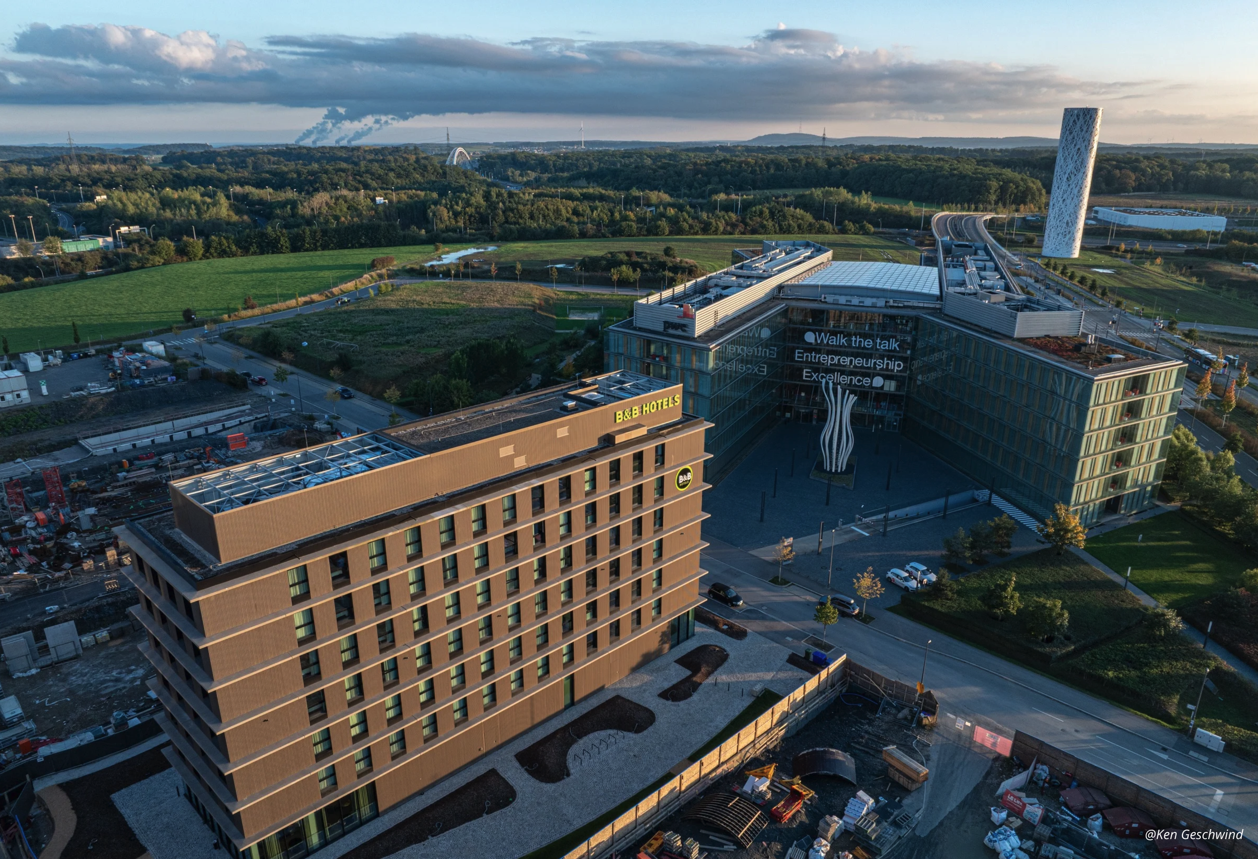 Promobe et Nextensa, via Grossfeld, annoncent la cession du B&amp;B HOTELS à la Cloche d'Or