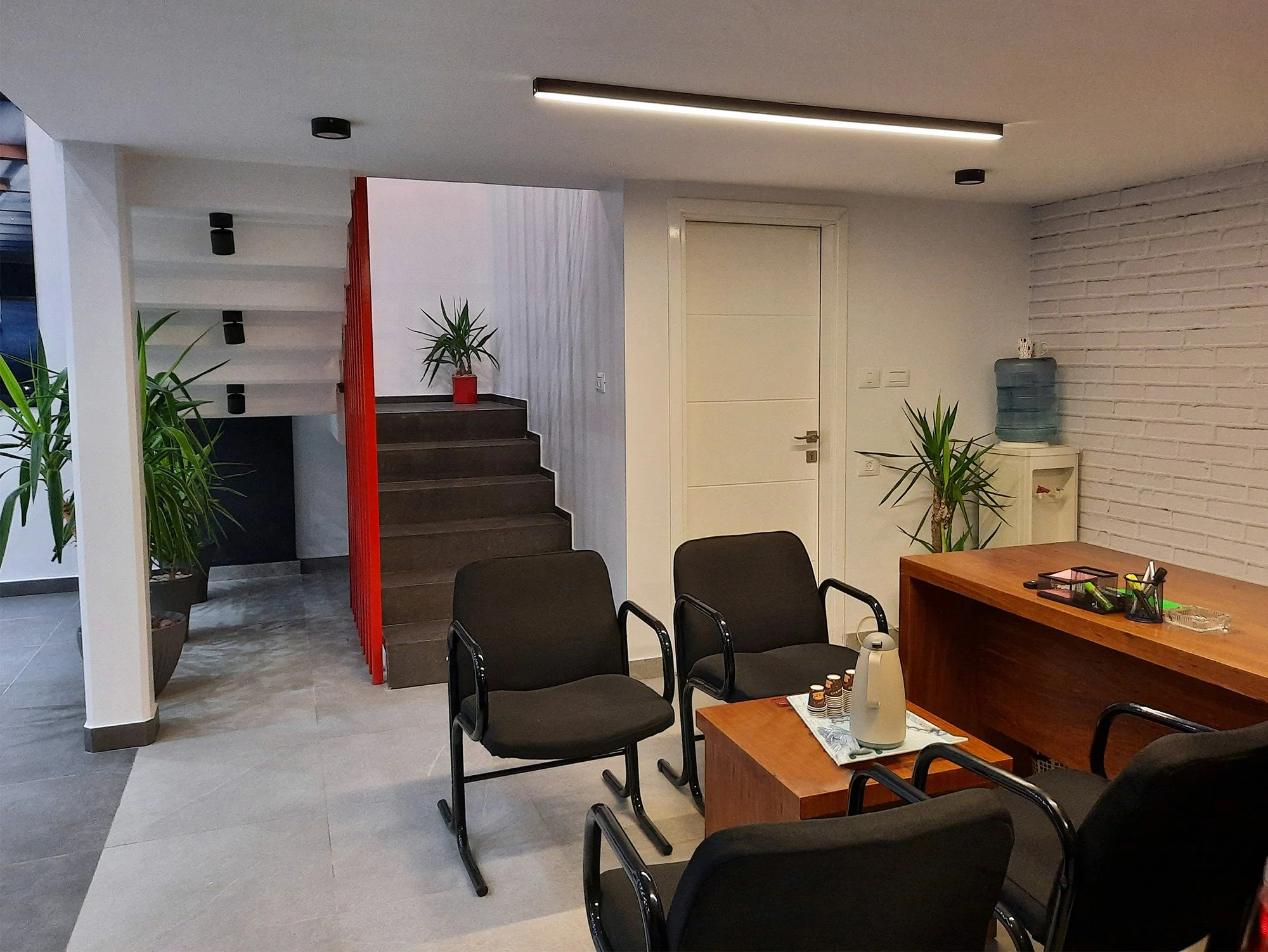 Ashour-showroom-9-sml.jpg