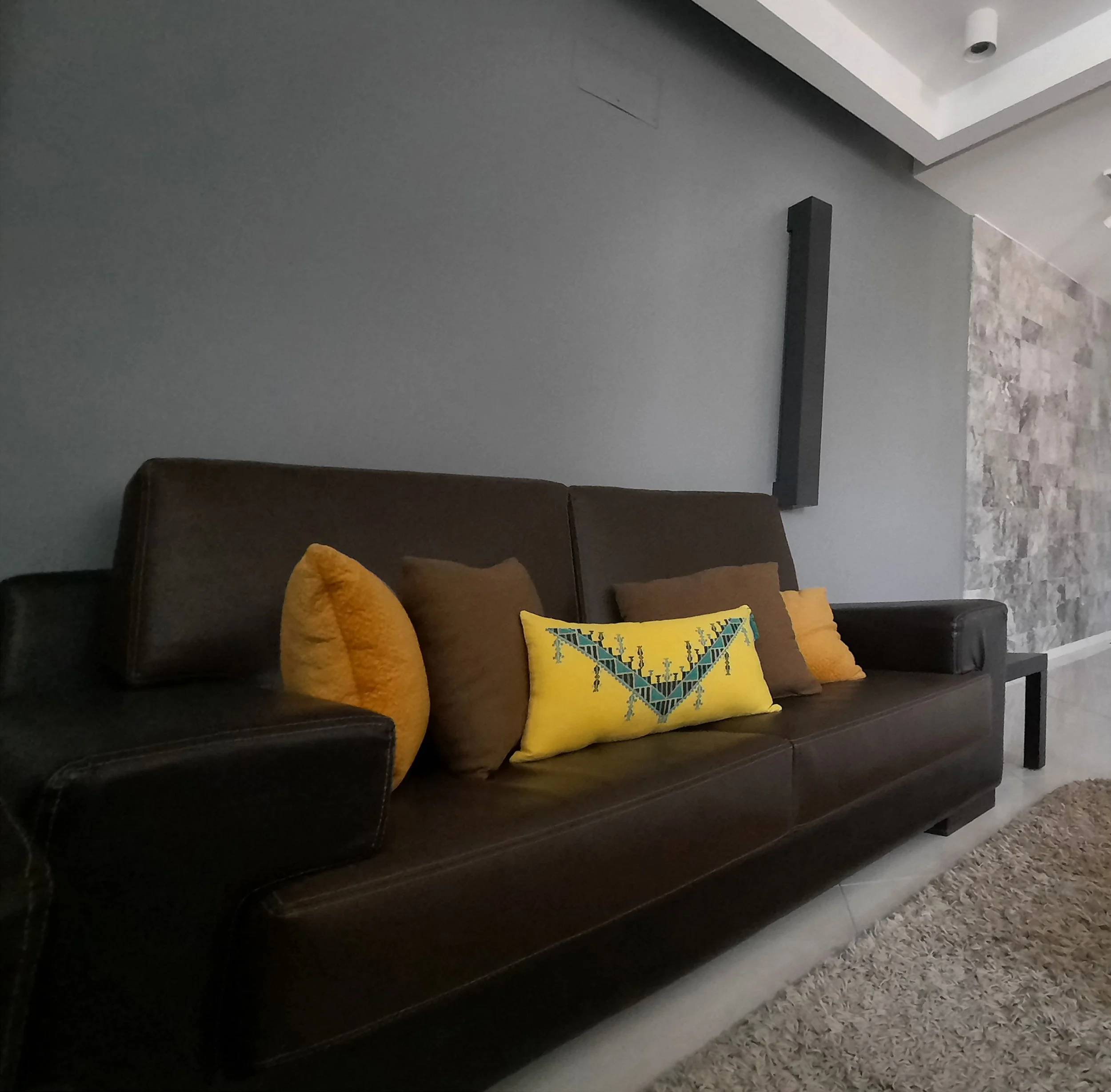 yellow cushion.jpg