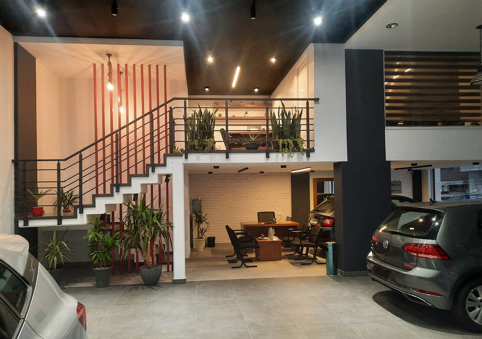Ashour-showroom-5-sml.jpg