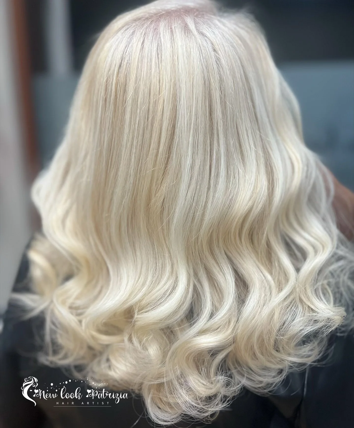 𝗣𝗨𝗦𝗛 𝗟𝗜𝗚𝗛𝗧 𝗕𝗟𝗢𝗡𝗗𝗘 𝗘𝗙𝗙𝗘𝗧𝗧𝗢 𝗦𝗨𝗡 𝗞𝗜𝗦𝗦𝗘𝗗✨
𝑷𝒆𝒓 𝒍𝒆 𝒂𝒎𝒂𝒏𝒕𝒊 𝒅𝒆𝒍 𝒃𝒊𝒐𝒏𝒅𝒐 𝒄𝒐𝒎𝒑𝒂𝒕𝒕𝒐 𝒔𝒆𝒏𝒛𝒂 𝒆𝒇𝒇𝒆𝒕𝒕𝒐 𝒓𝒊𝒄𝒓𝒆𝒔𝒄𝒊𝒕𝒂 𝒑𝒆𝒓 𝒄𝒂𝒑𝒆𝒍𝒍𝒊 𝒃𝒓𝒊𝒍𝒍𝒂𝒏𝒕𝒊
#newlookpatrizianettuno #nettu