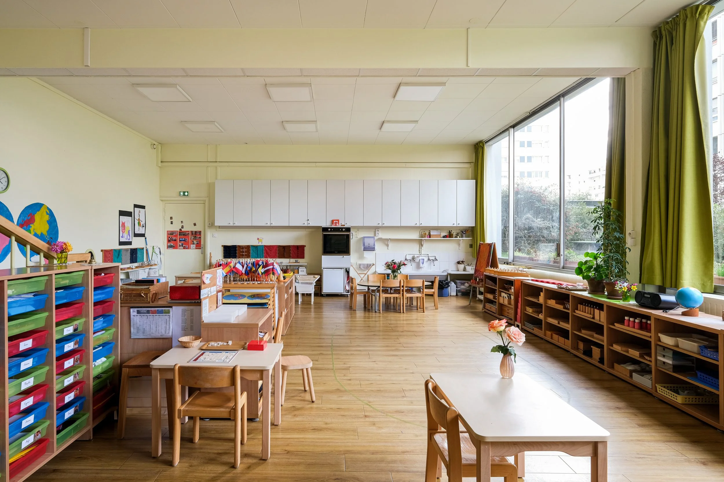 Environnement préparé Montessori accessible