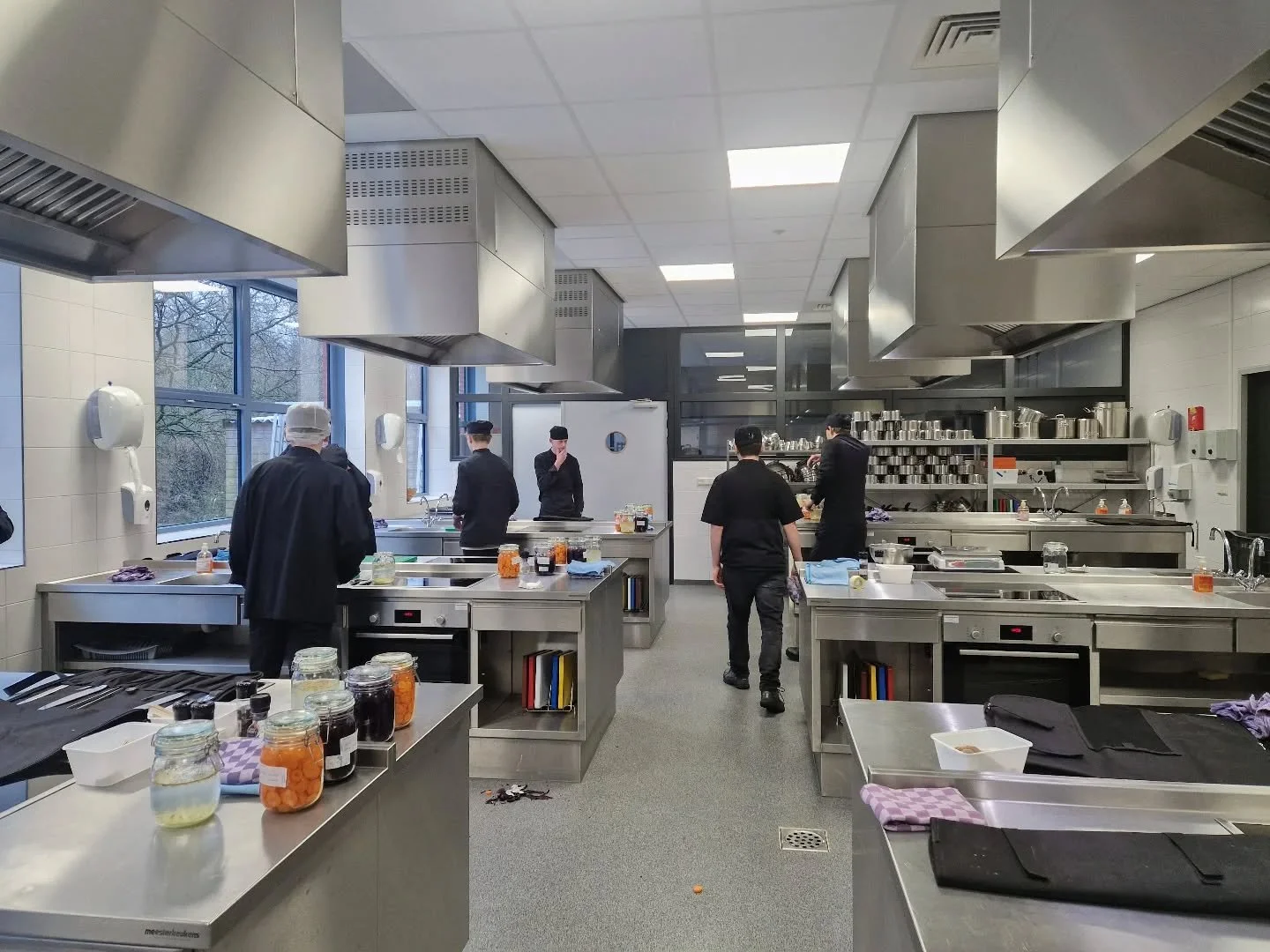 This week we gave a workshop at a cooking school! 🥬 Great start of the year!