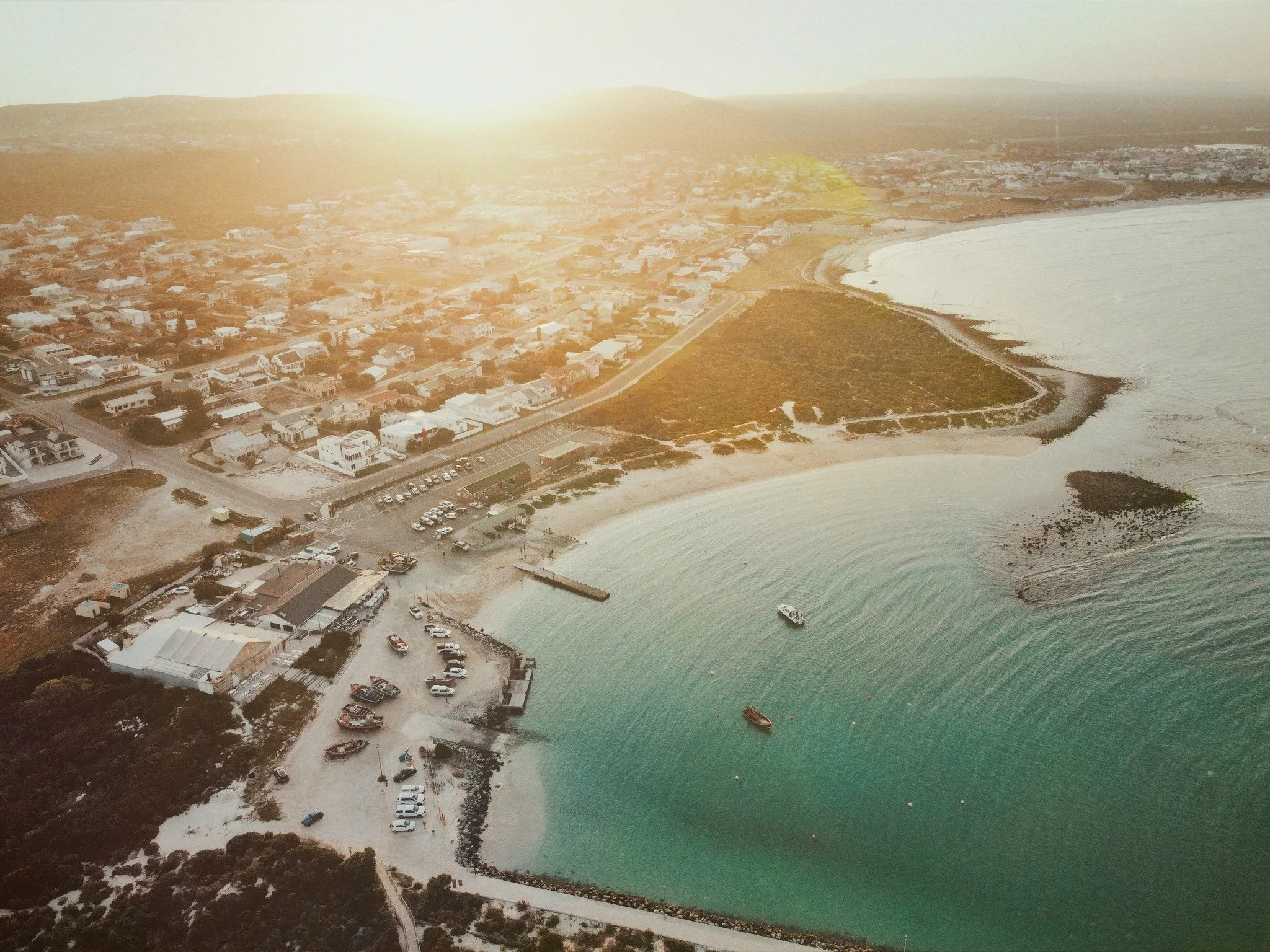 To everyone who visited the Southernmost Tip of Africa this season &mdash; thank you.
Thank you for respecting our beaches, supporting local businesses, and embracing the slower, softer rhythm of coastal life.

Whether you stayed in Struisbaai&rsquo;