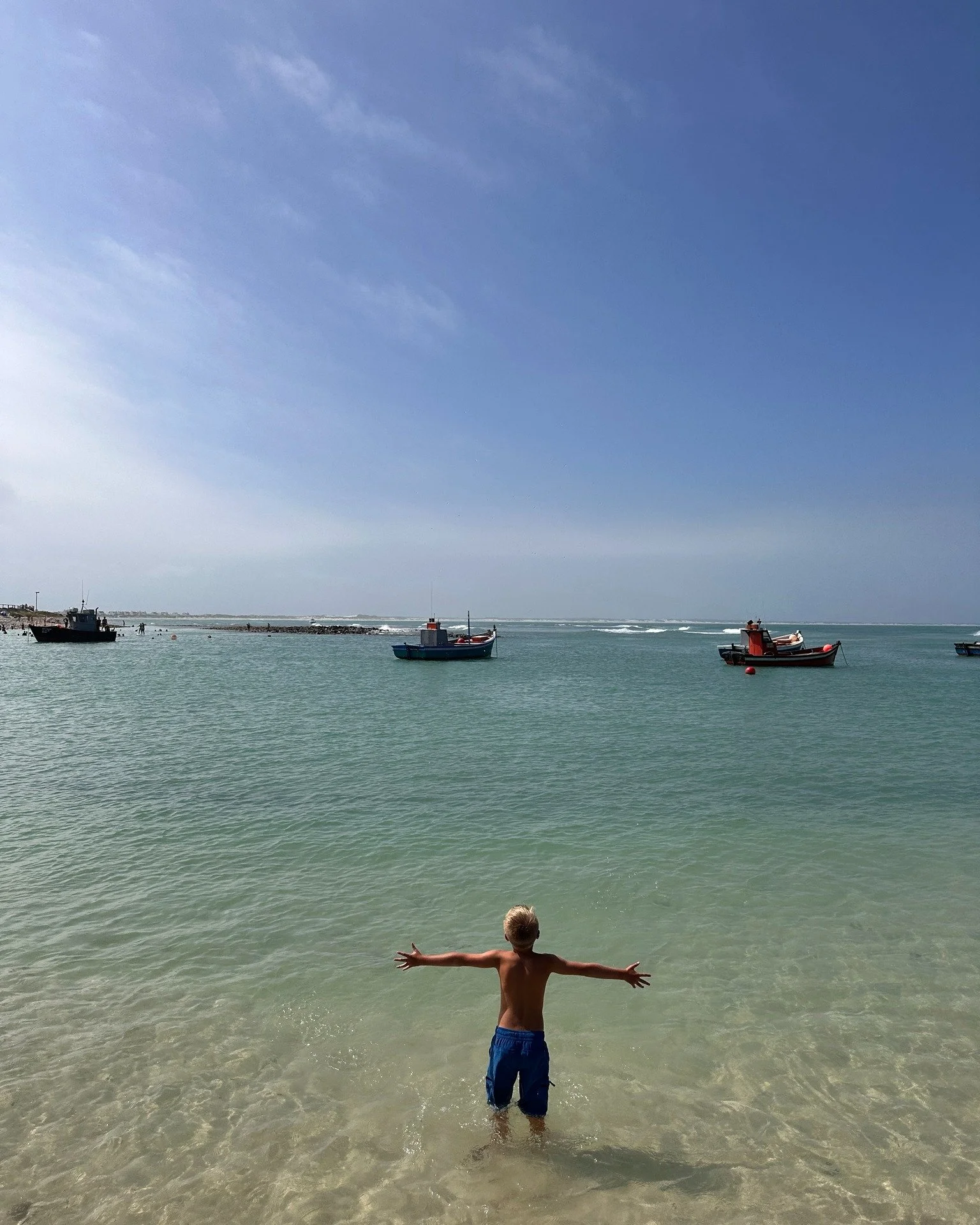 There are few places in the world where you can stand at the meeting point of two oceans and feel completely unhurried.

Struisbaai offers endless white shoreline &mdash; the kind that invites barefoot walks at sunrise.
Agulhas carries history and ho