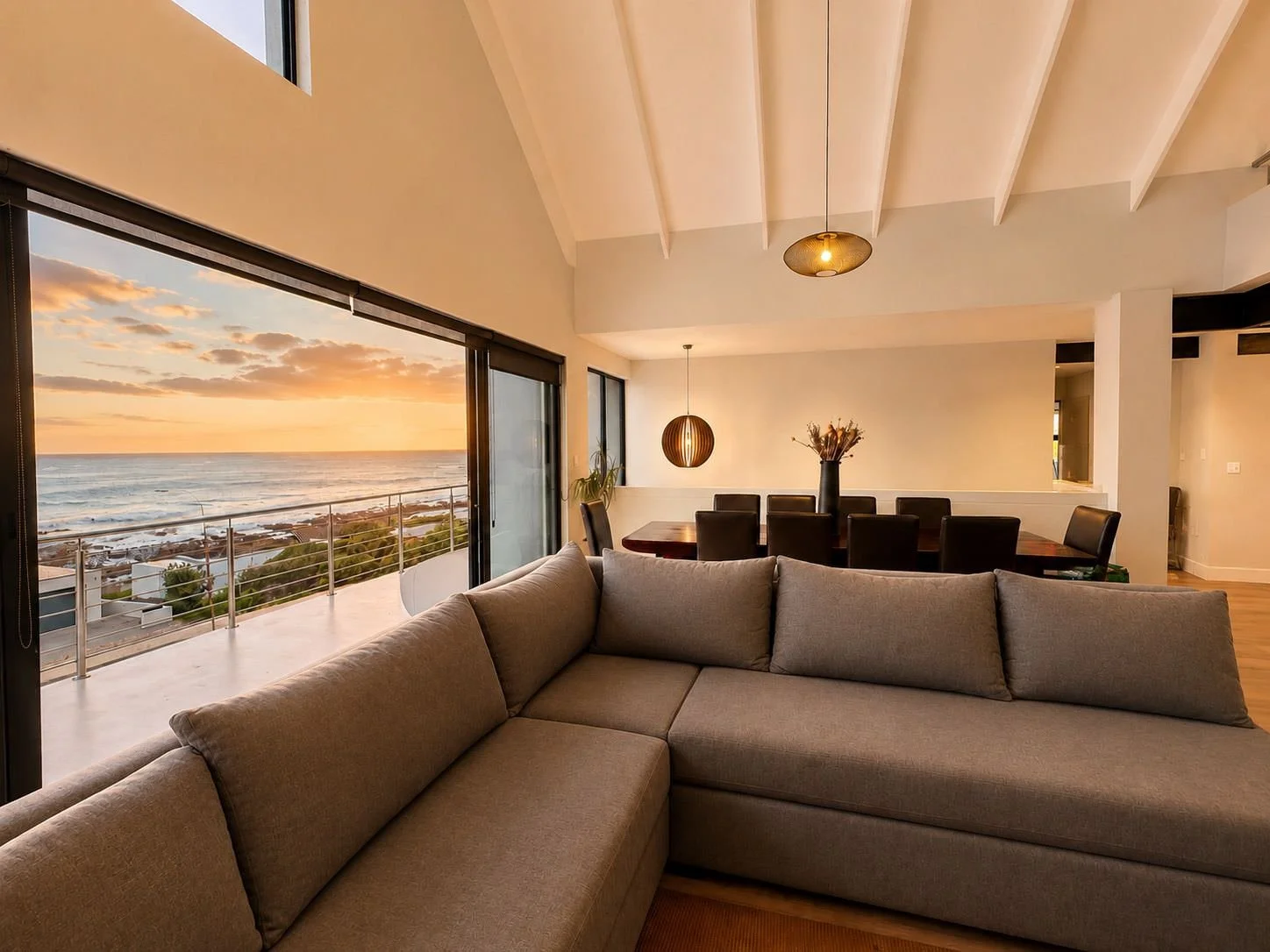 8 sleeper luxury self catering guest house holiday rental Agulhas Spookdraai The Pearl-37.jpg