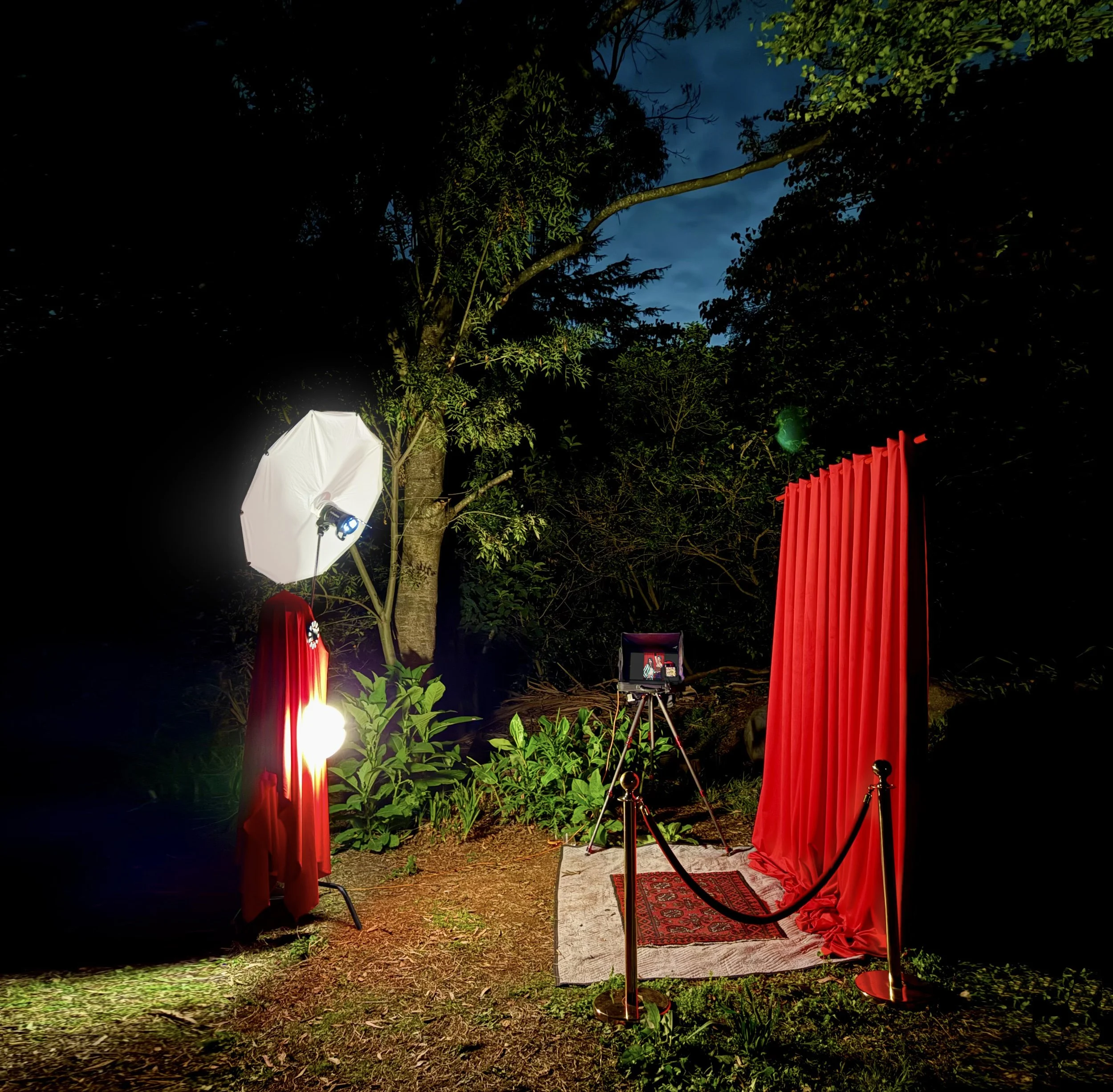 Why Our Open-Air Photo Booth Beats the Classic Box