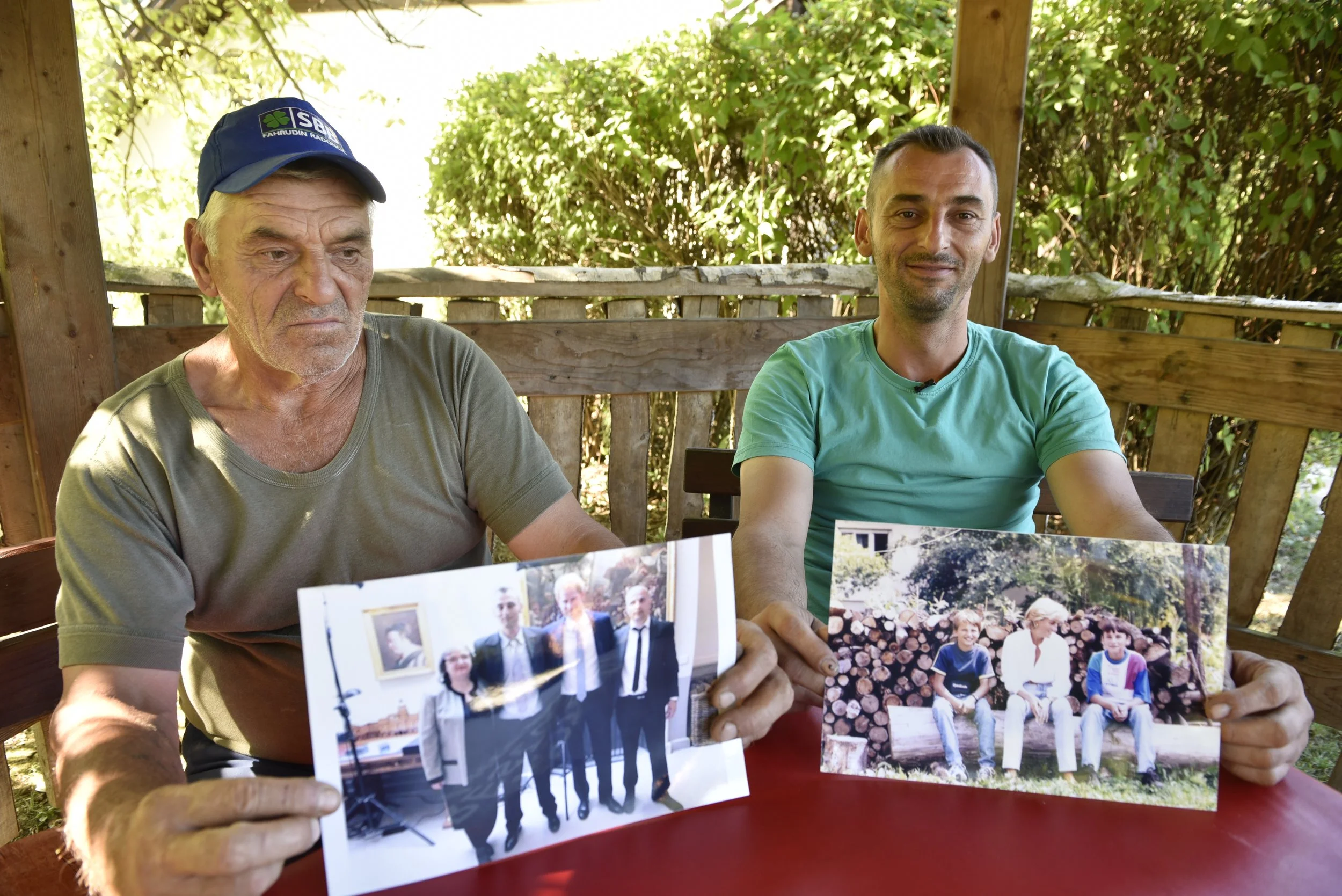 On-set of Bild Magazine article "Dianas Lächen hat mich verzaubert" – ViEdo: video production, drone filming, location management, permits, and talent sourcing in Bosnia.