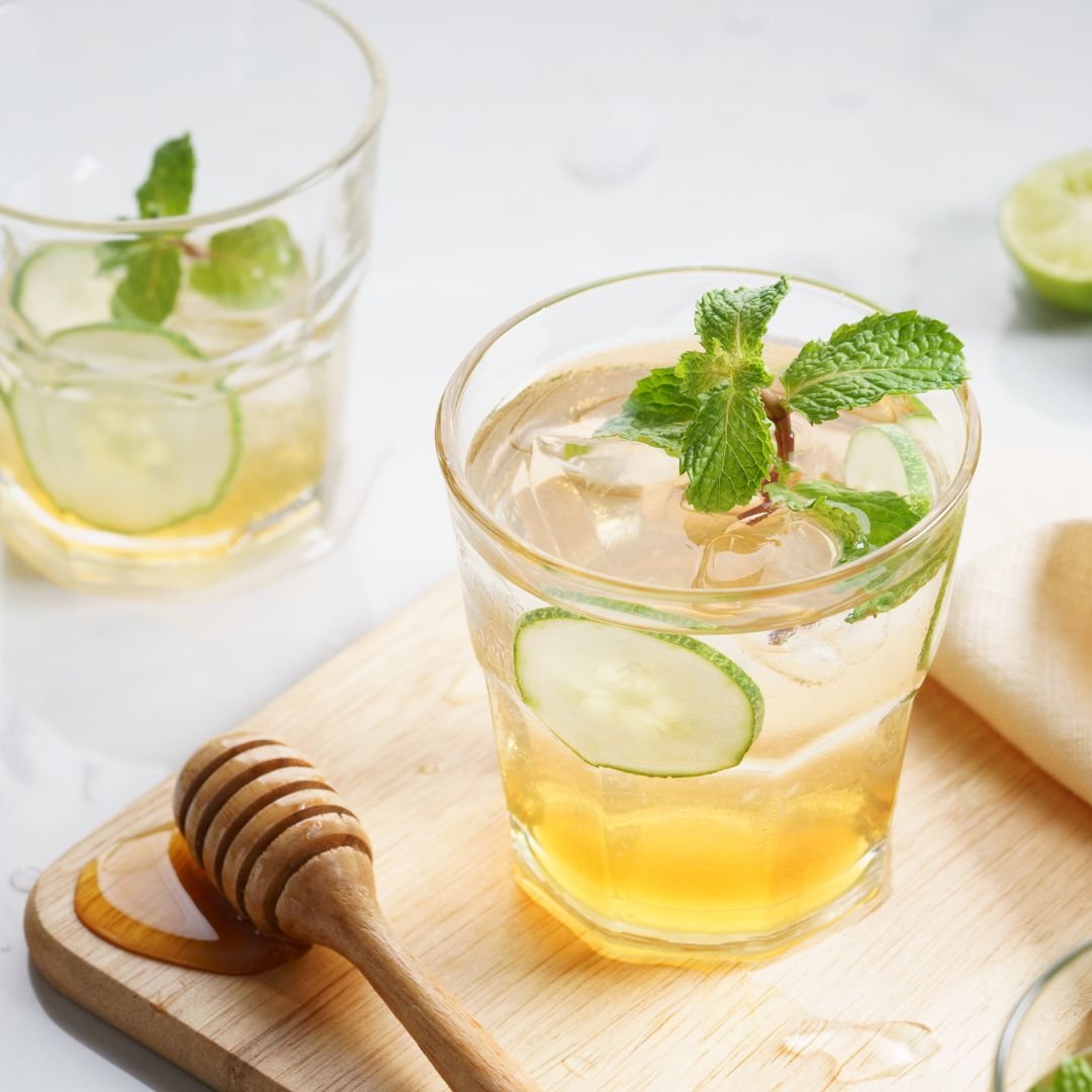 The Science Behind Honey’s Role in Tea & Coffee