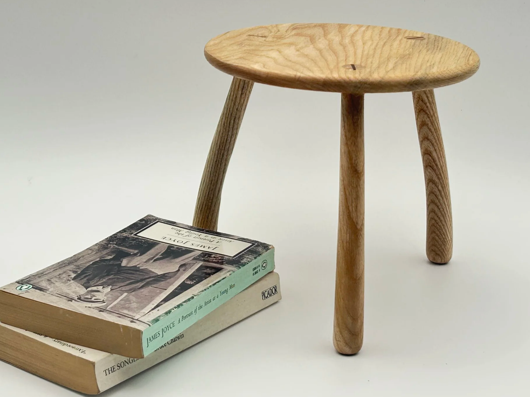 Ash Plant Stand - Size B2