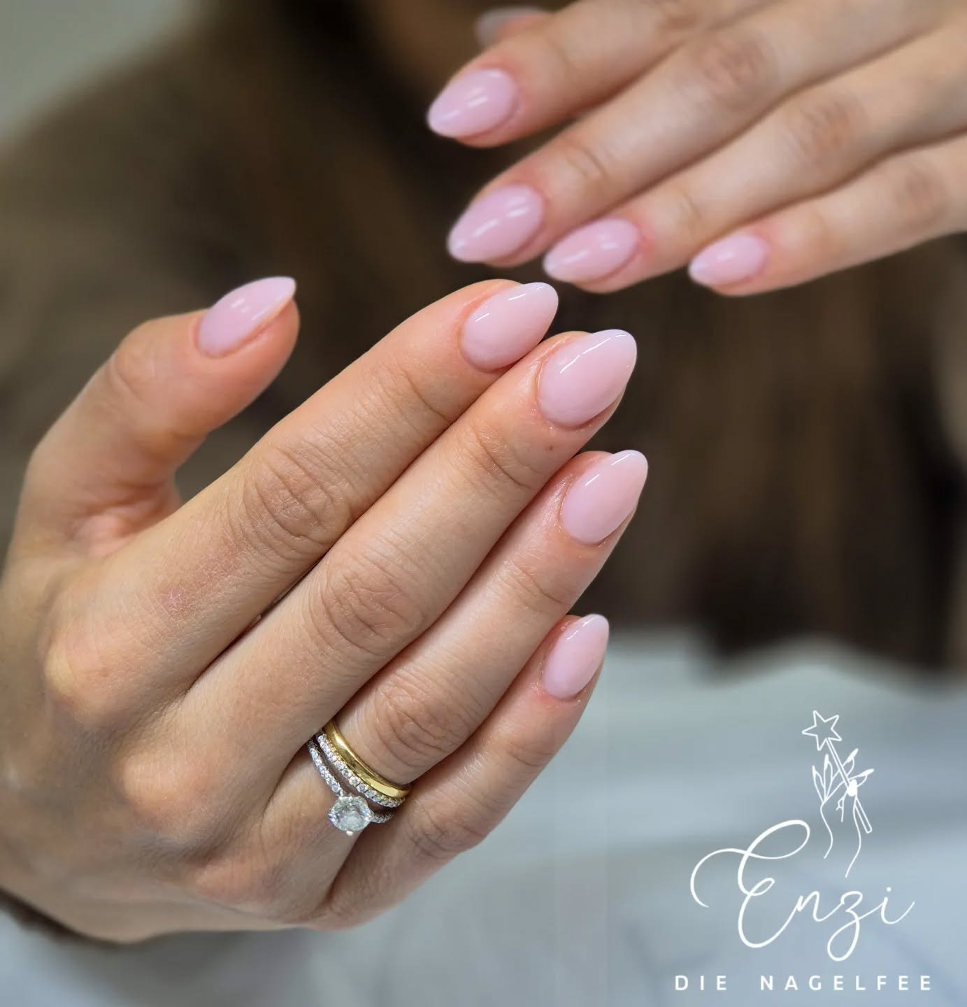 🩷Milky Rose &ndash; pure Sch&ouml;nheit🩷
#milkyrosenails #geln&auml;gel #n&auml;gelmitstil #buckligewelt #sch&ouml;nen&auml;gelf&uuml;rallef&auml;lle