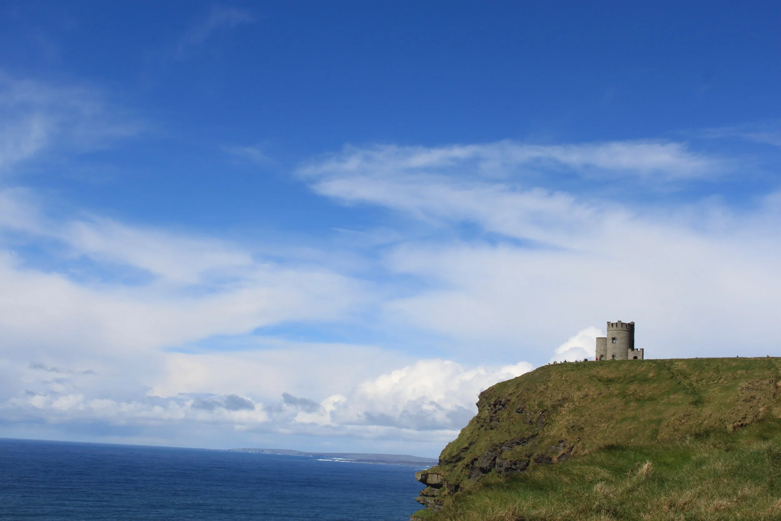 Tour de O'Brien sur les falaises de Moher