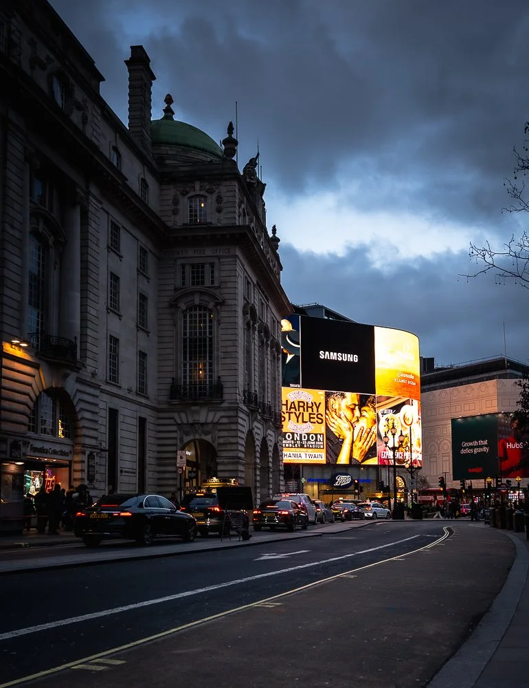 Piccadilly Circus - Lumix S5ii