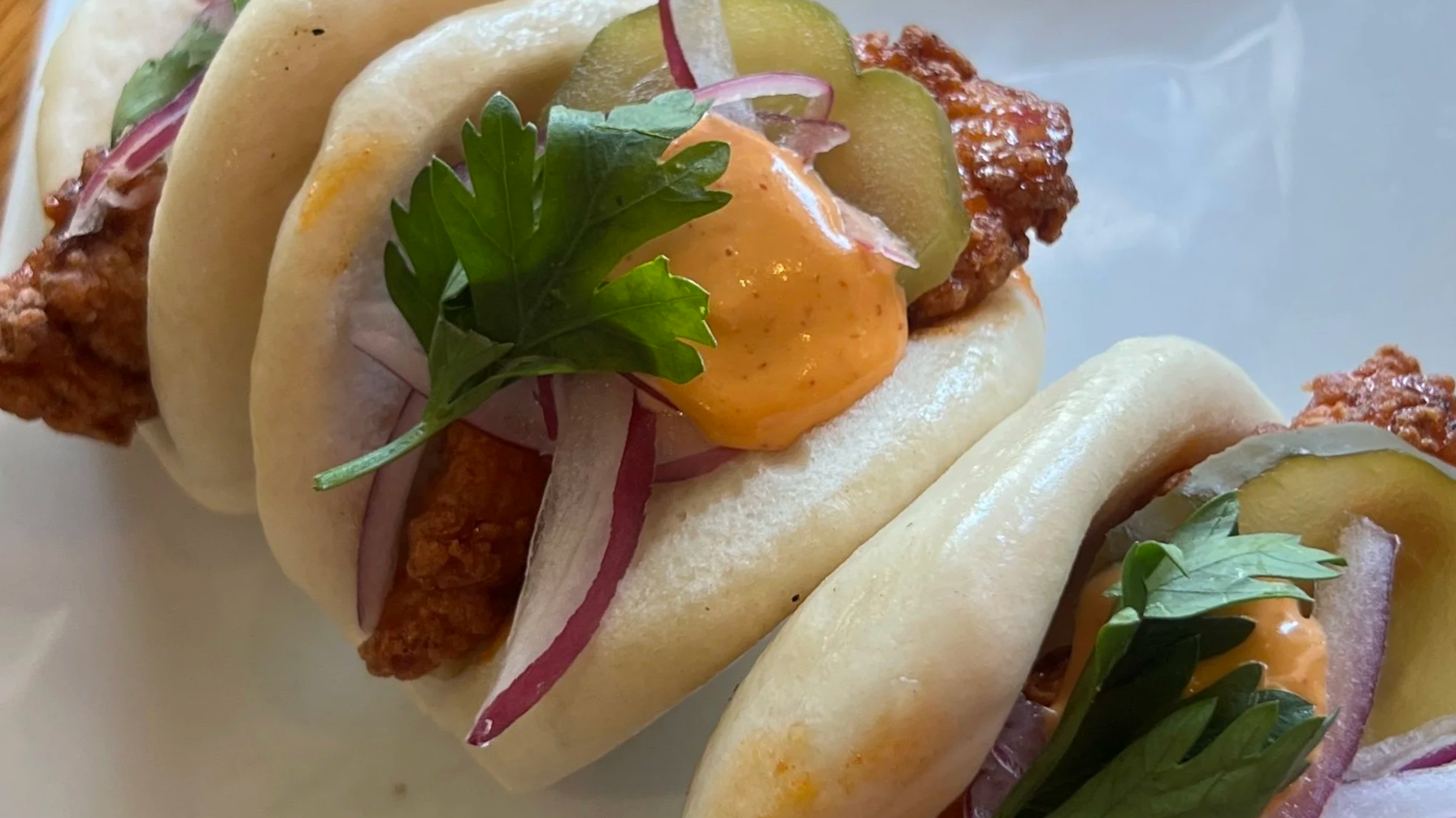 hot honey chicken bao bun small plate