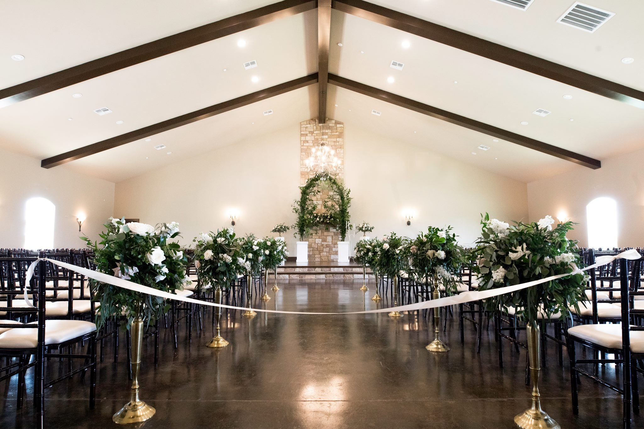 33773369_849812088540342_8972935182474543104_n (1).jpg