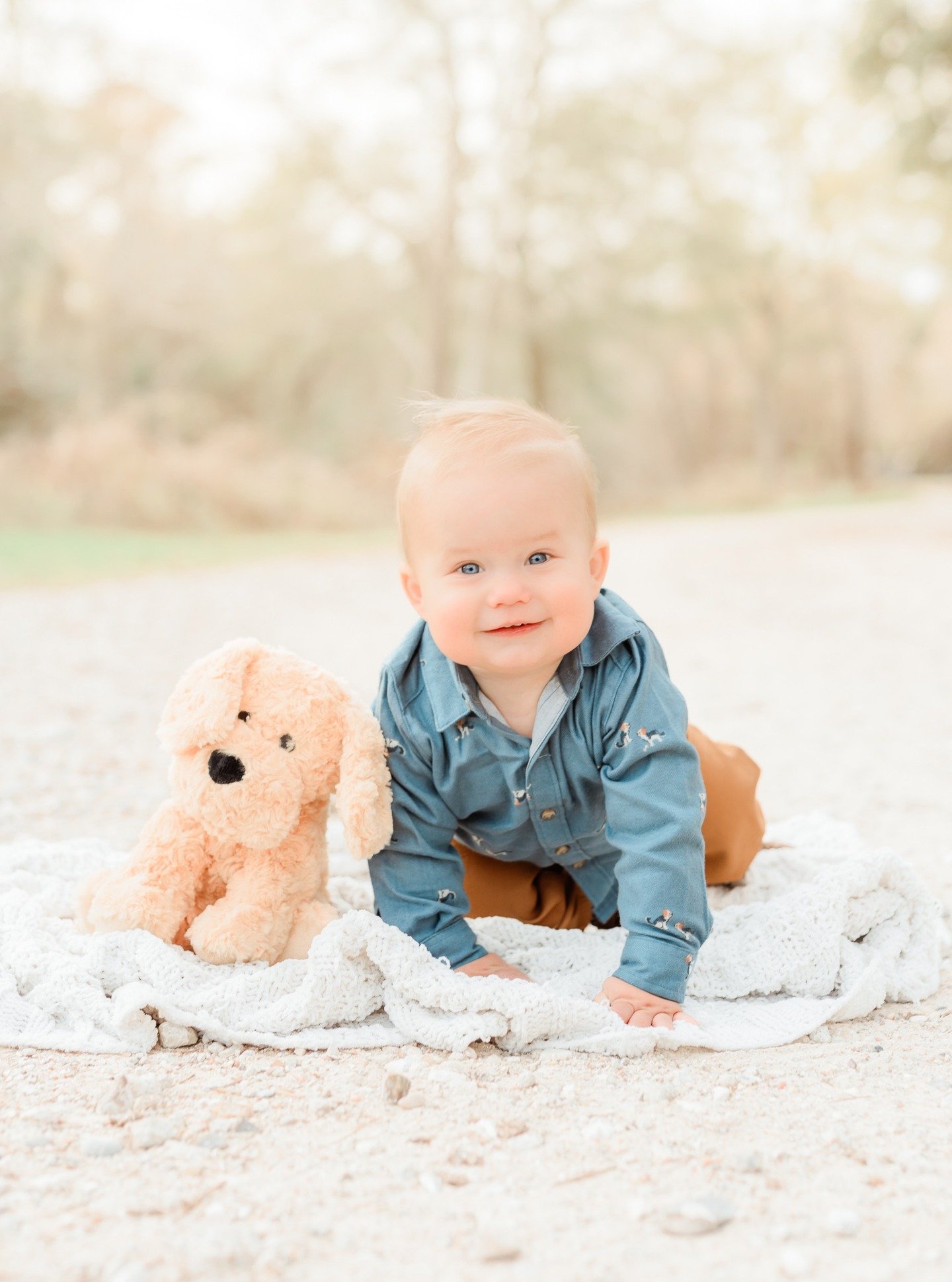 The most joyful baby in all the land setting the perfect tone for 2026 💙