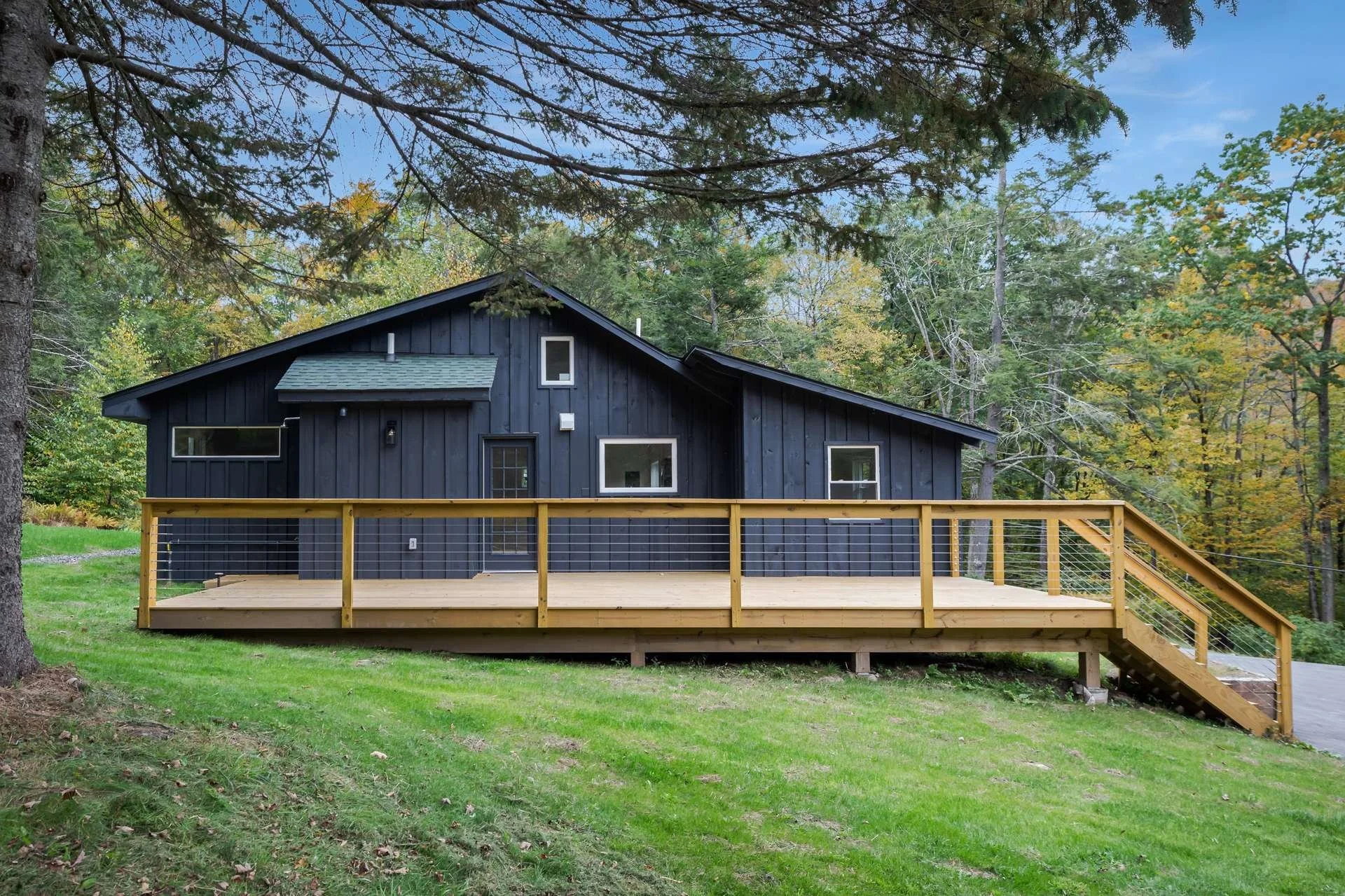 exterior deck.jpeg