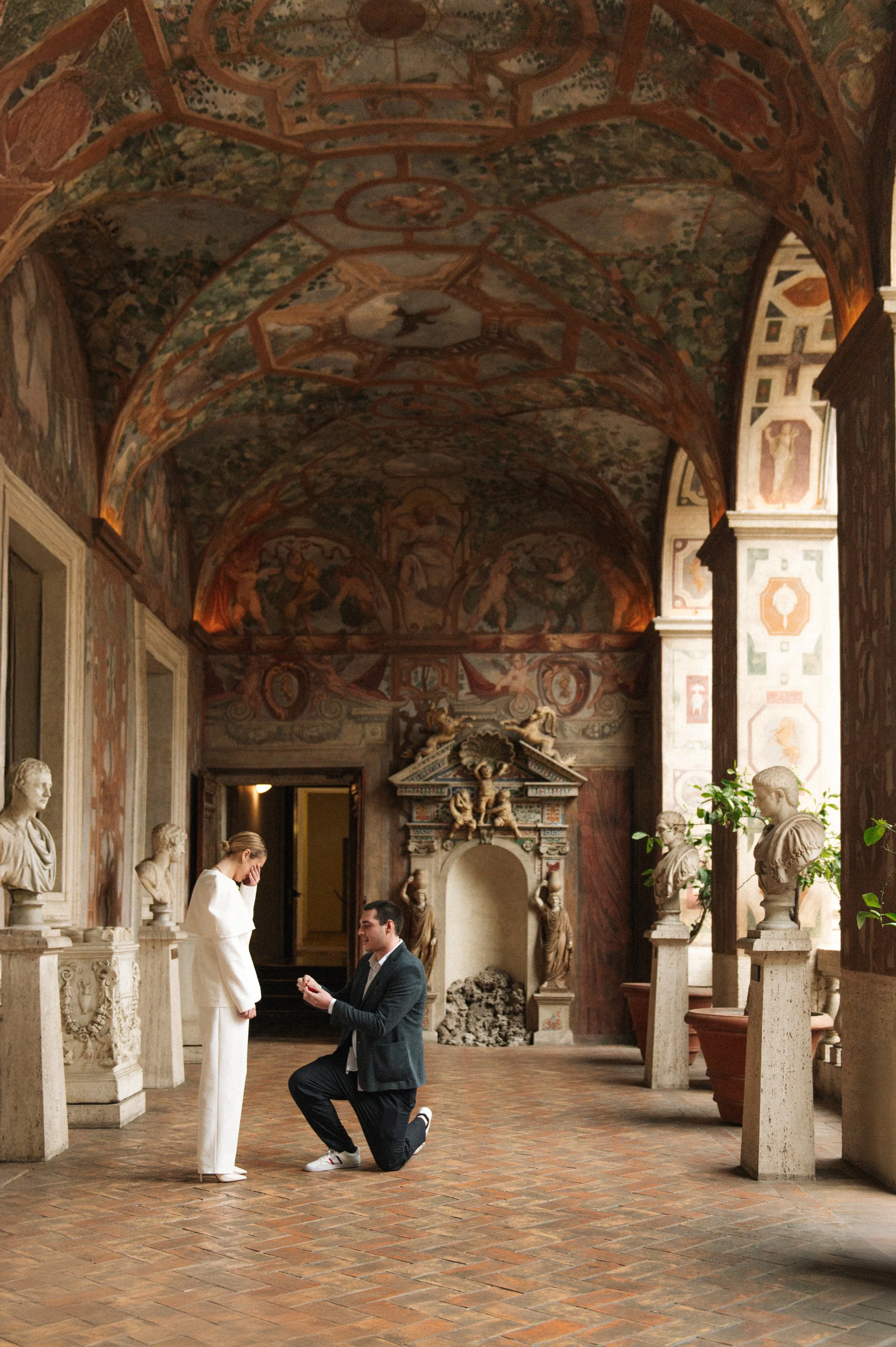Romantic proposal in Rome in an elegant historic interior
