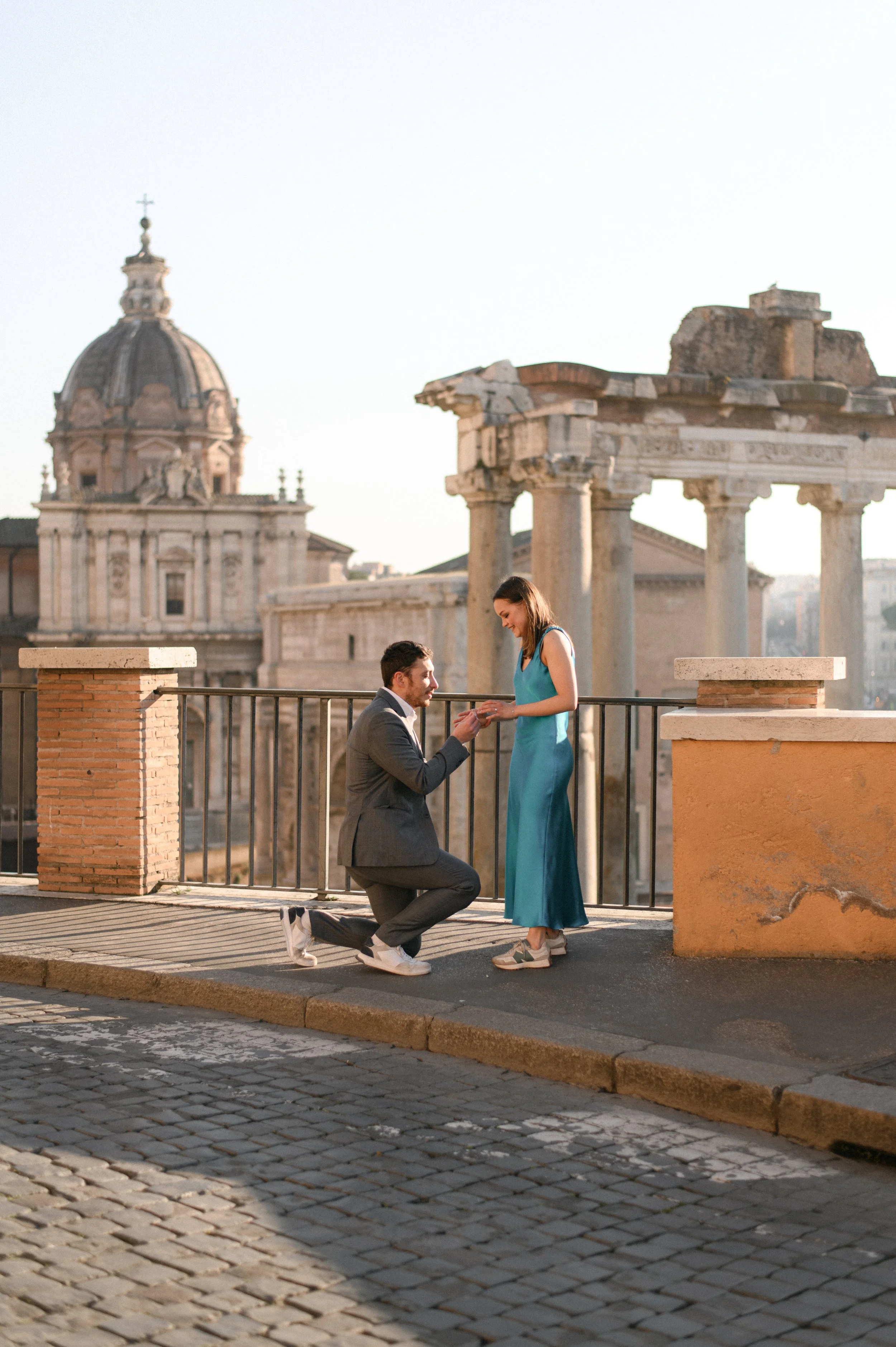 Surprise proposal in Rome on Roman Forum