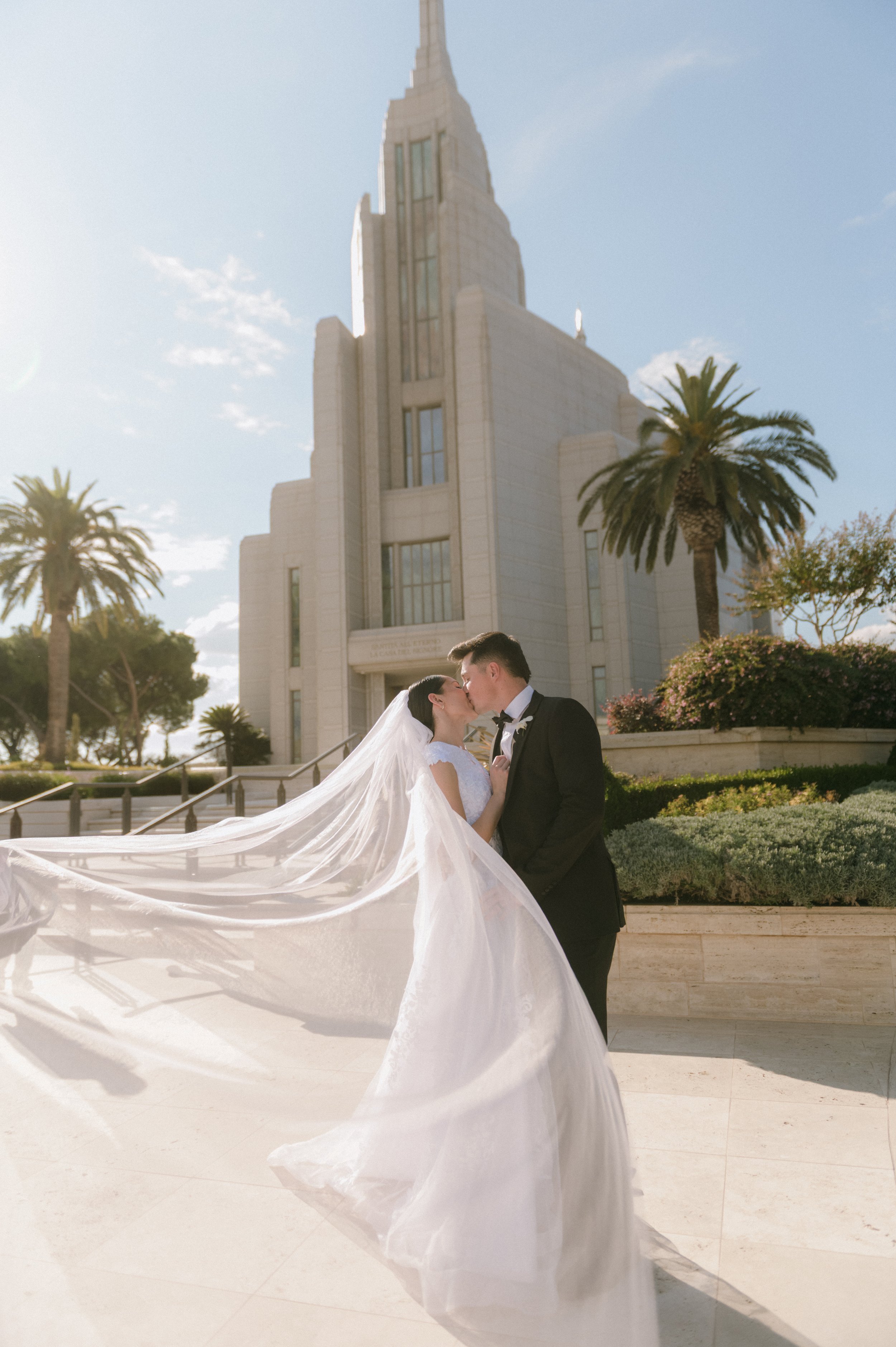 Wedding photoshoot in Rome at a church ceremony
