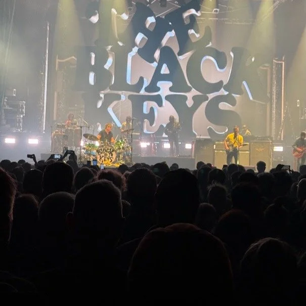 Last Saturday night I caught the Black Keys live. I like them&mdash;don&rsquo;t love them&mdash;so I wasn&rsquo;t sure I&rsquo;d go. Then I snagged a reseller ticket for 30% off. Worth it. My view was solid&hellip; except for one guy&mdash;big, tall&