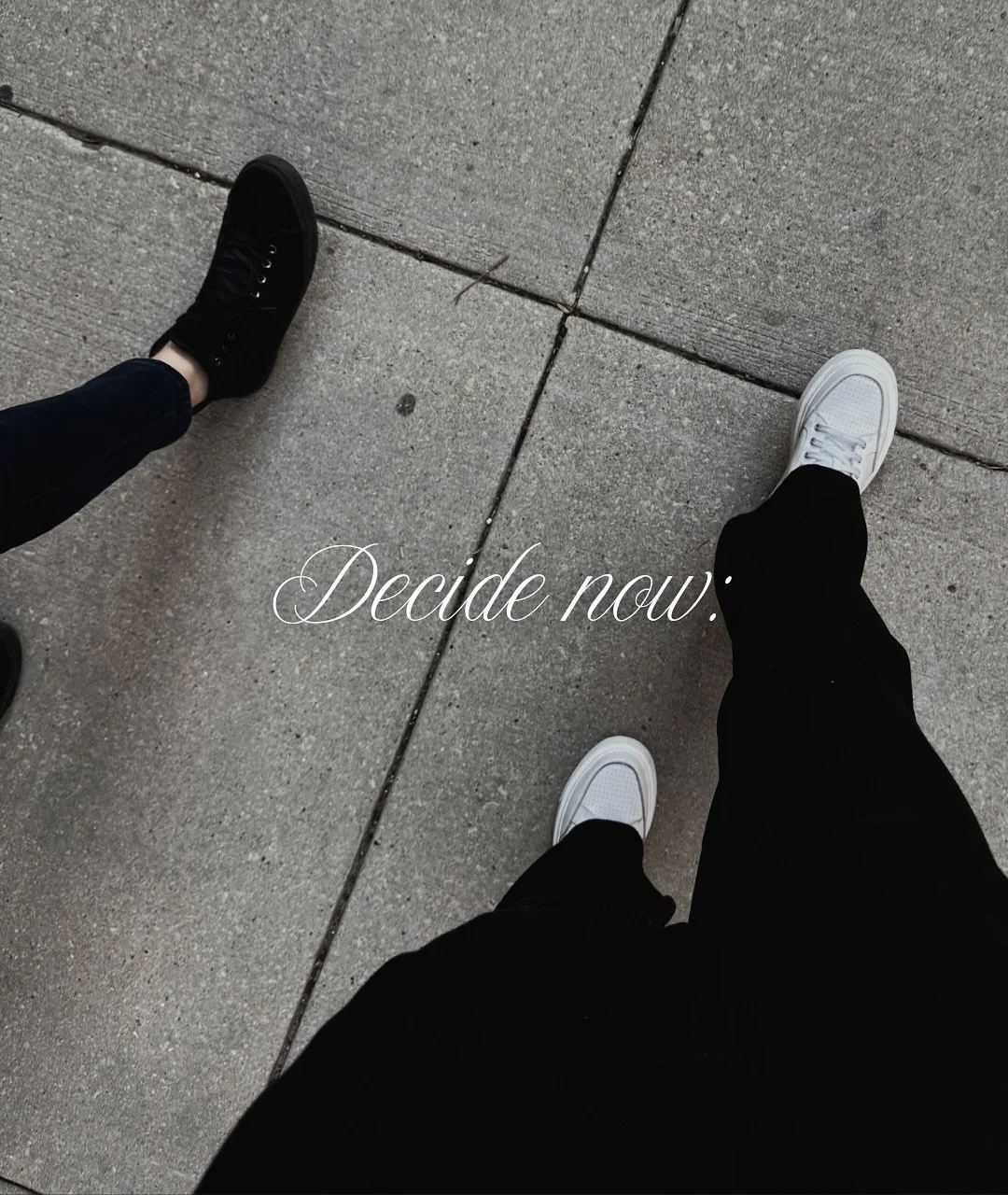 🎉 To celebrate this year together, I want to get to know you better. Swipe through and let me know your preferences! 

Let&rsquo;s Settle It! Drop your votes in the comments! 👇

#lettysparrow #chicago #thisorthat #fashion