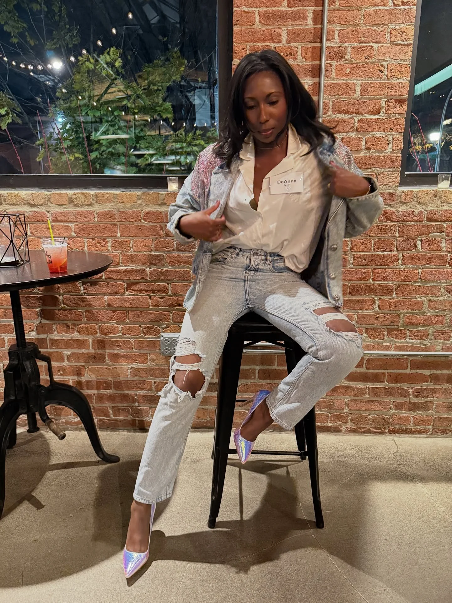 Day 320: Full denim commitment for the 1985 party! 🪩

Thrifted jacket magic from @ragstock + killer shoes from @shopakira 

Let&rsquo;s rewind! 🔙

#lettysparrow #365daysofchicagofashion #chicago #fashion