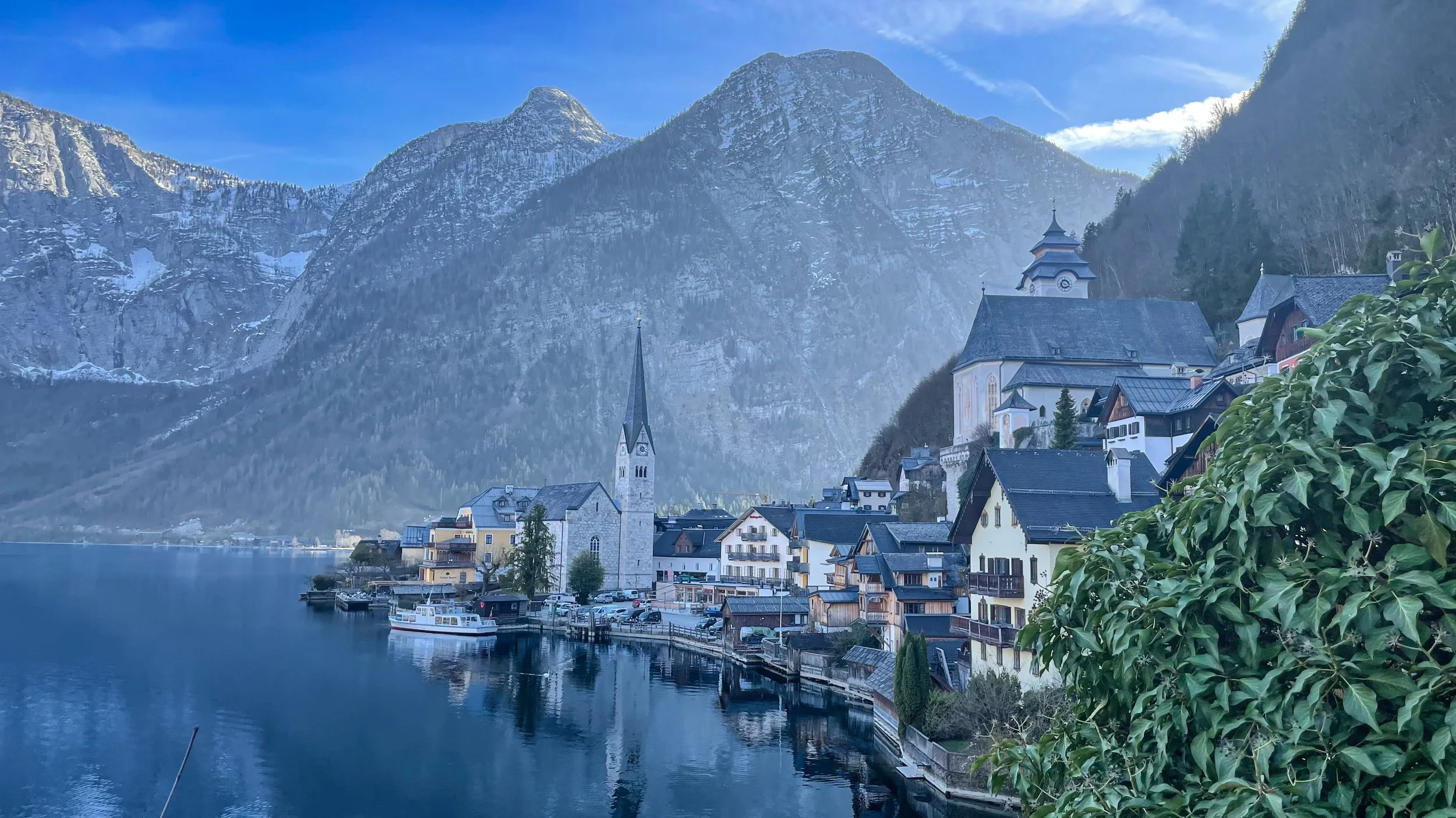 Weißes Lamm Hallstatt Review: A Practical Stay for a One-Night Visit